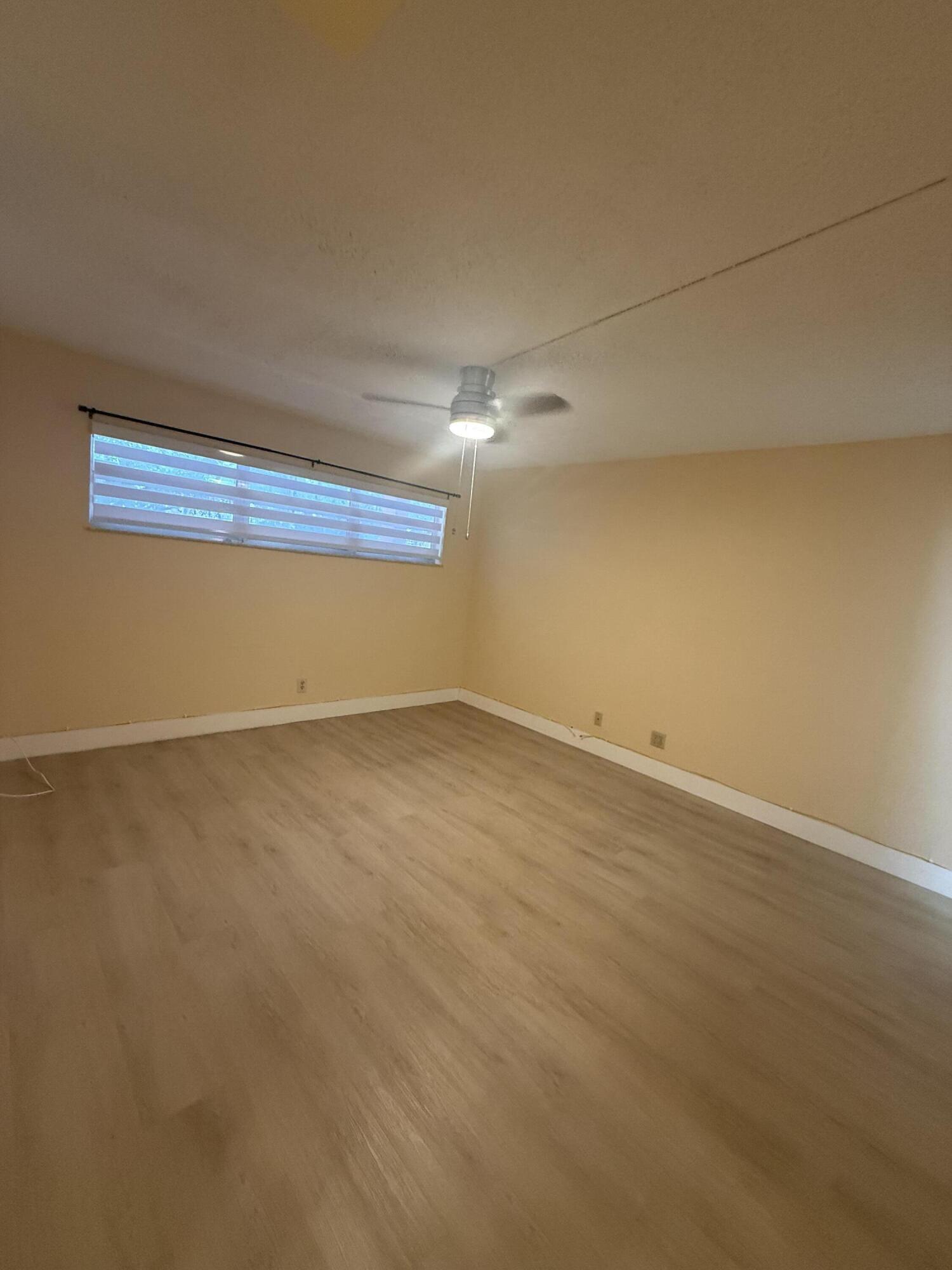 830 S Hollybrook Drive 204, Pembroke Pines, FL 33025, Pembroke Pines - Photo 4