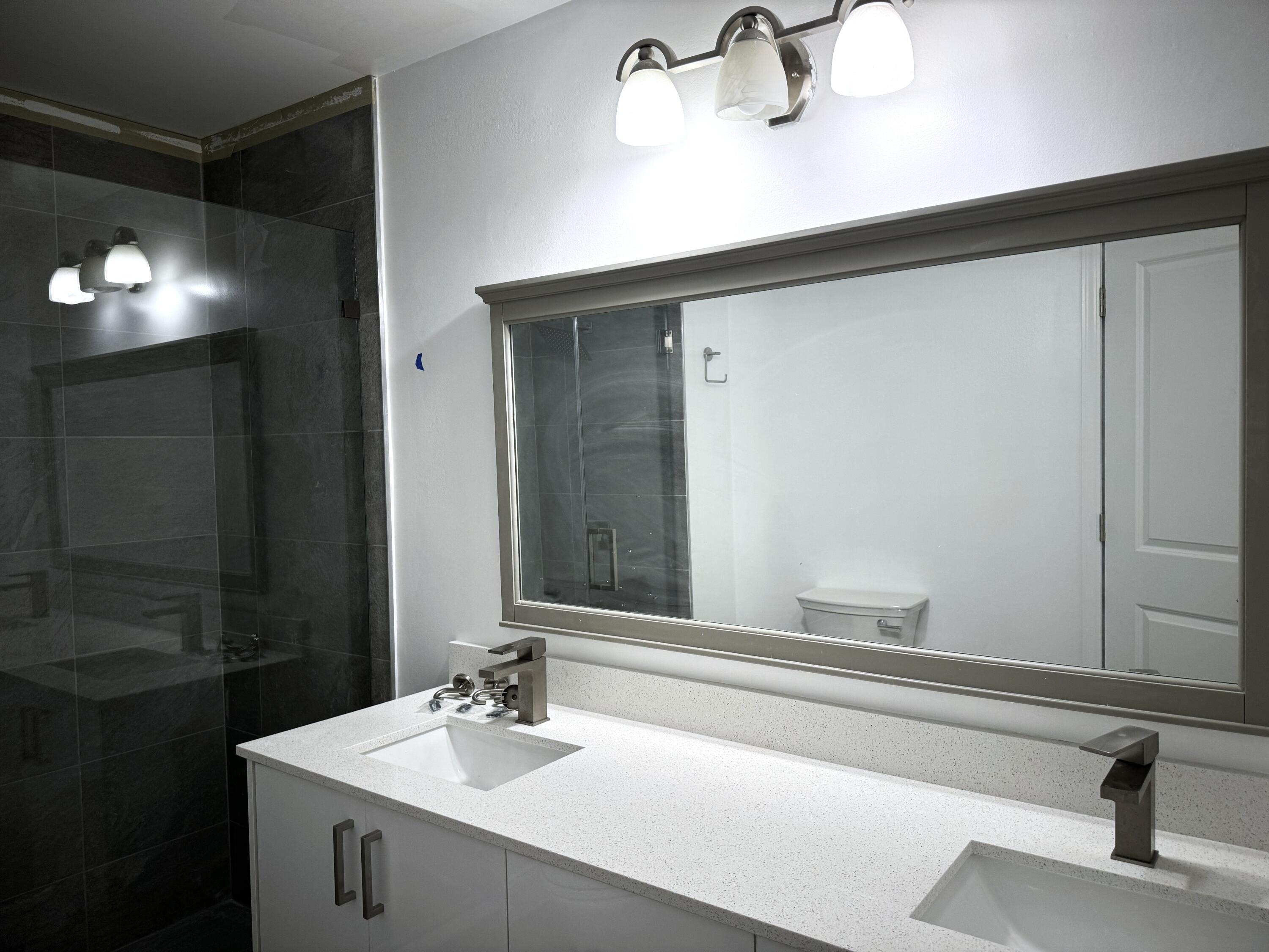 855 NW 80th Way 6, Plantation, FL 33324, Plantation - Photo 4