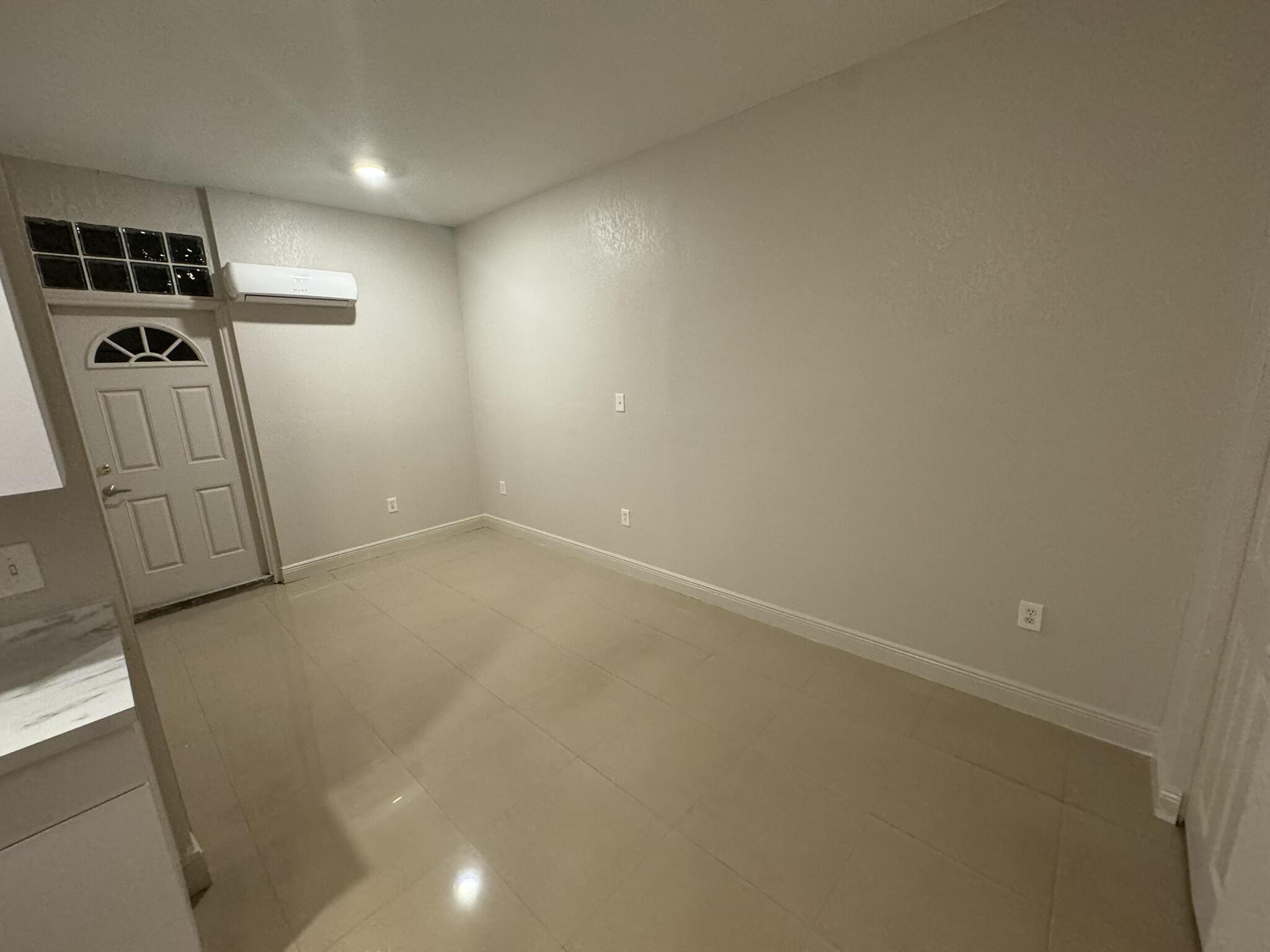 9033 NW 174th Street Studio, Hialeah, FL 33018, Hialeah - Photo 3