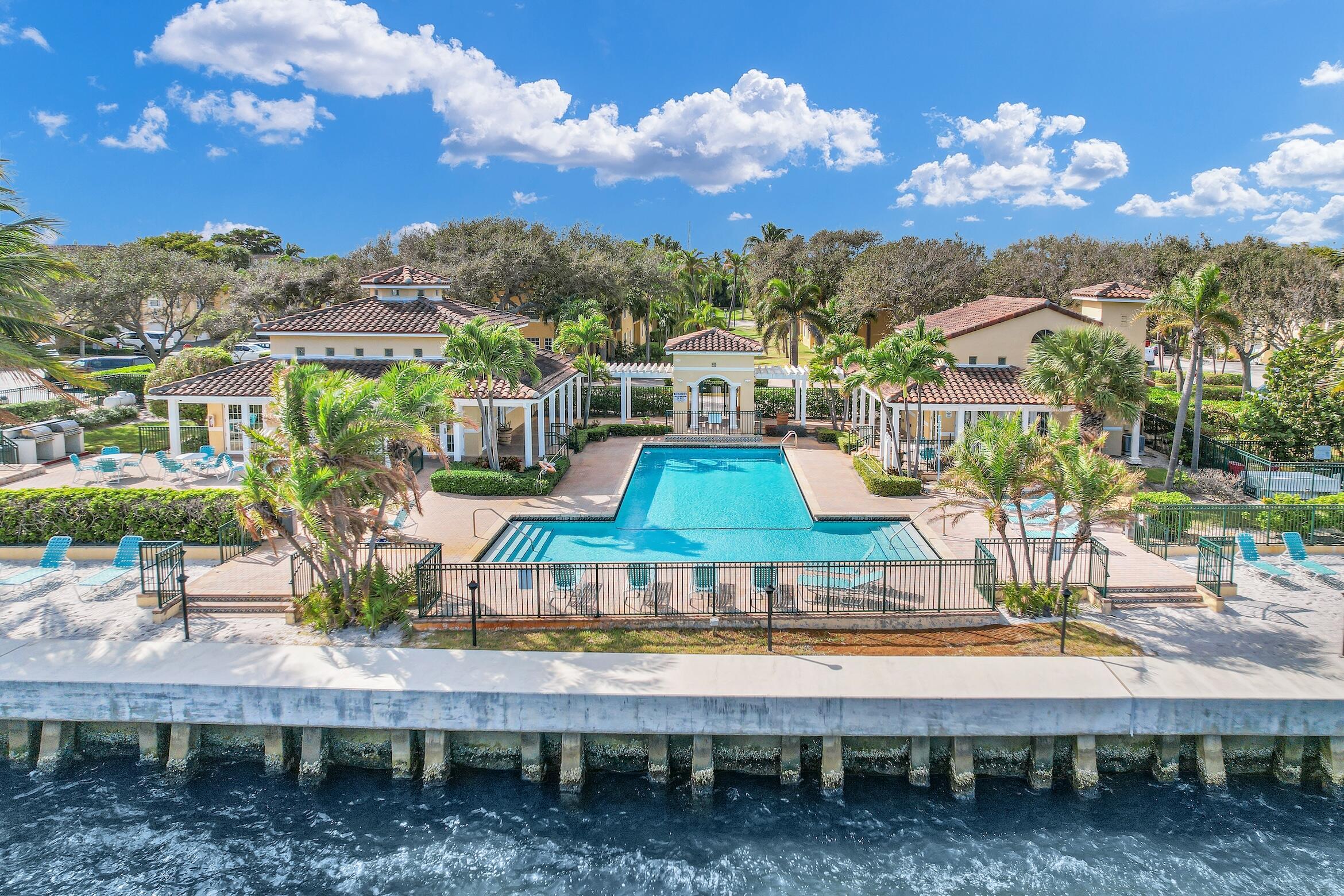 1030 Lake Shore Drive 103, Lake Park, FL 33403, Lake Park - Photo 4