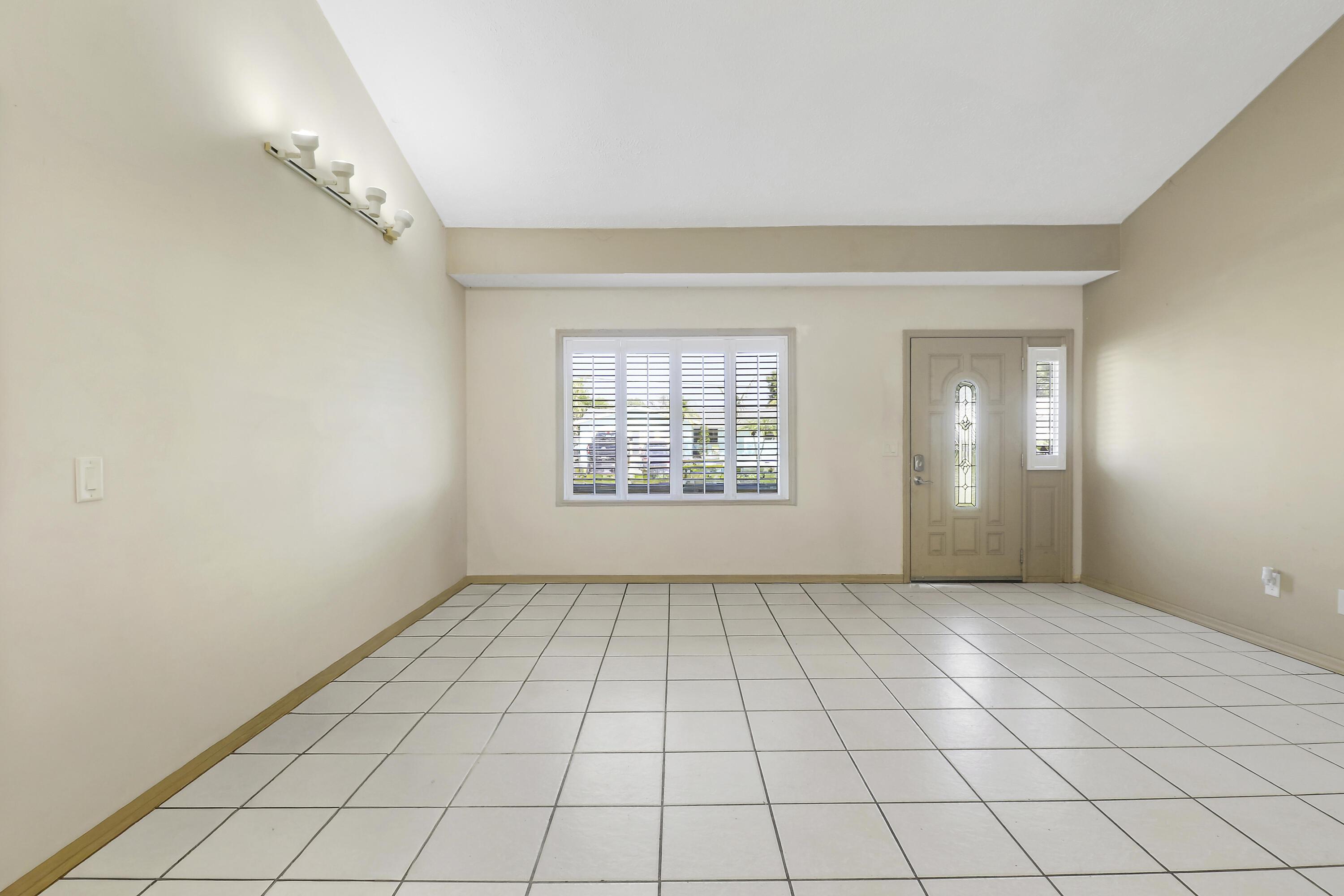 5601 Palm Drive, Fort Pierce, FL 34982, Fort Pierce - Photo 4