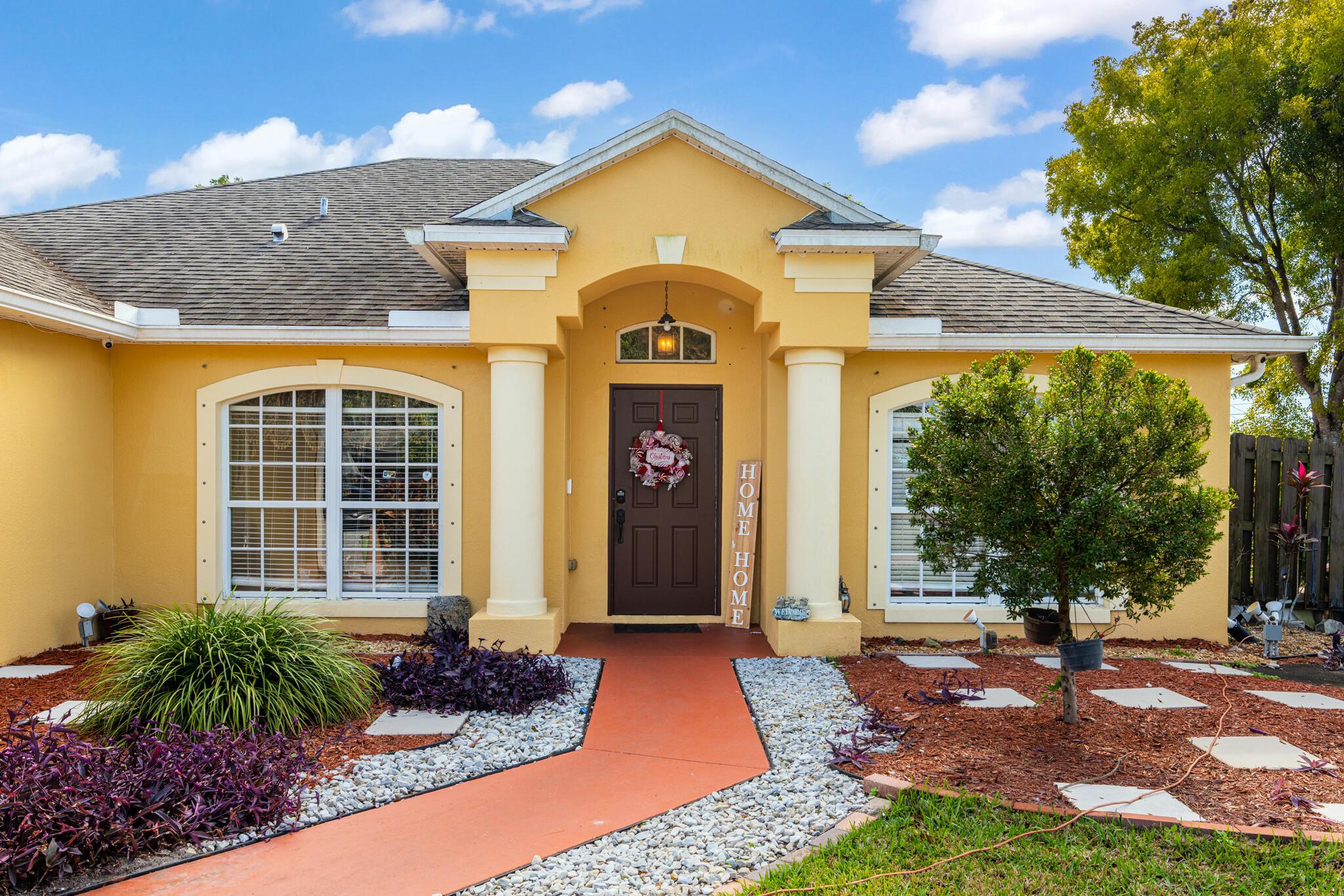 598 SW Kaabe Avenue, Port St. Lucie, FL 34953, Port St. Lucie - Photo 4