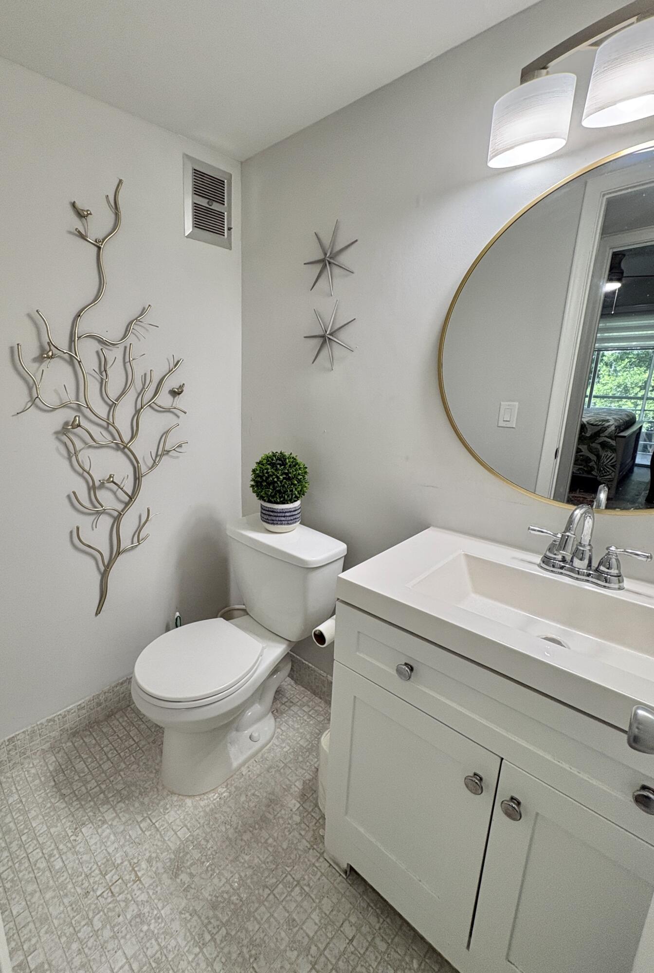 277 CHATHAM N, West Palm Beach, FL 33417, West Palm Beach - Photo 4