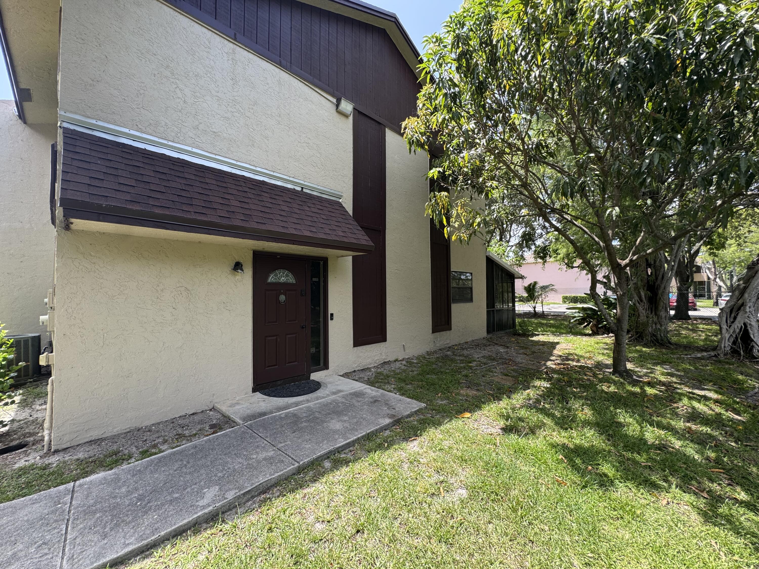 613 NW 47TH Street, Deerfield Beach, FL 33064, Deerfield Beach - Photo 5