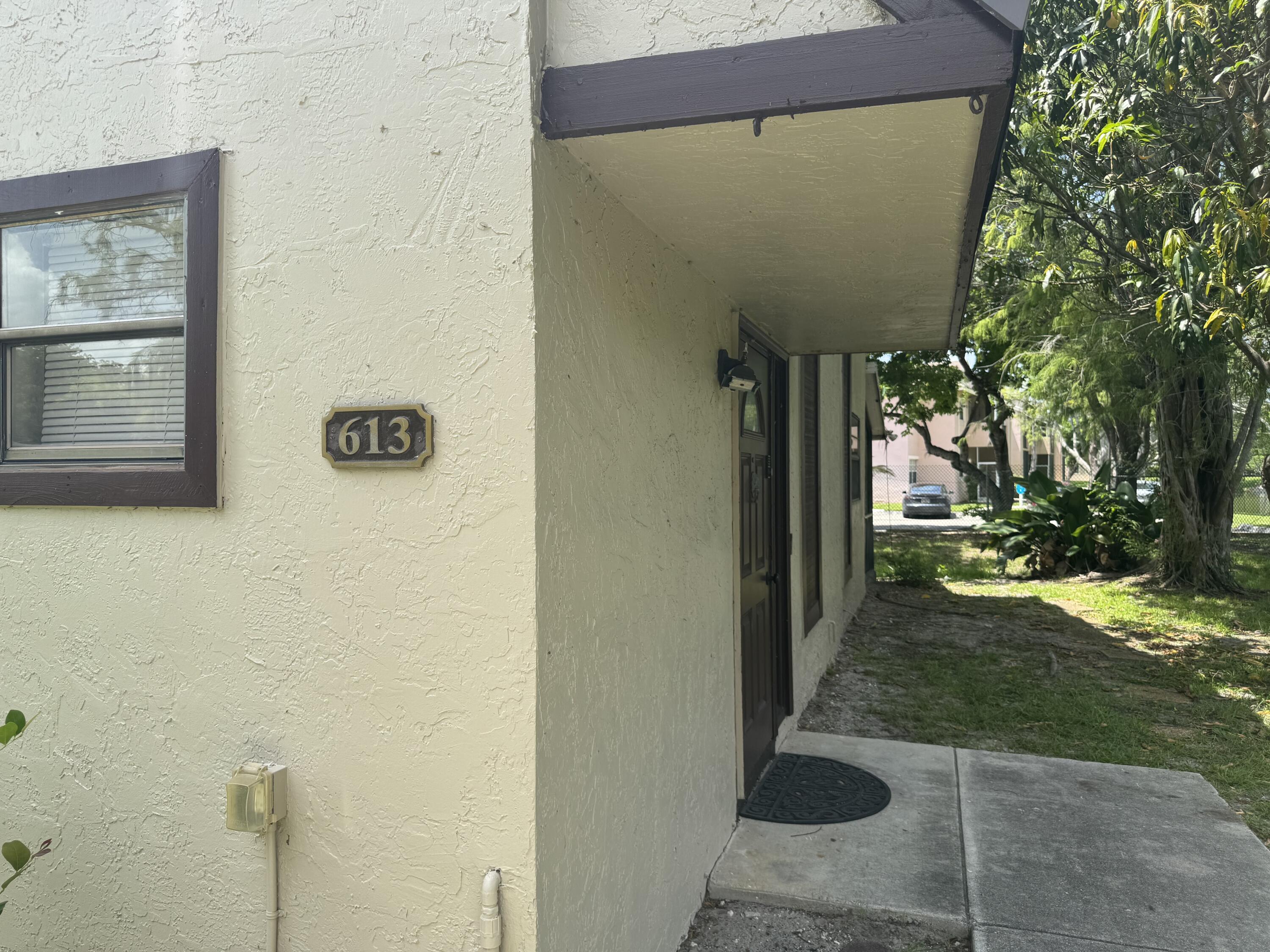 613 NW 47TH Street, Deerfield Beach, FL 33064, Deerfield Beach - Photo 3