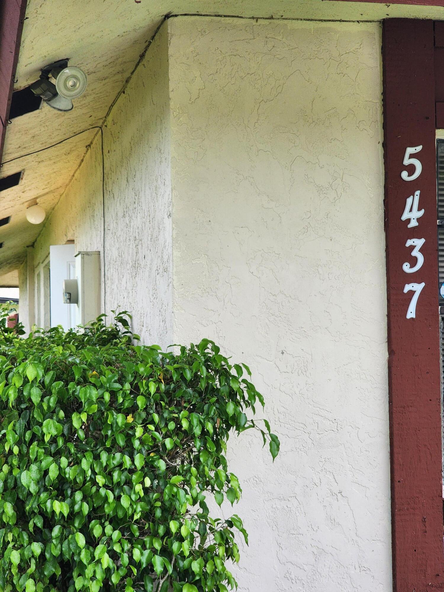 5437 Bonky Court, West Palm Beach, FL 33415, West Palm Beach - Photo 4
