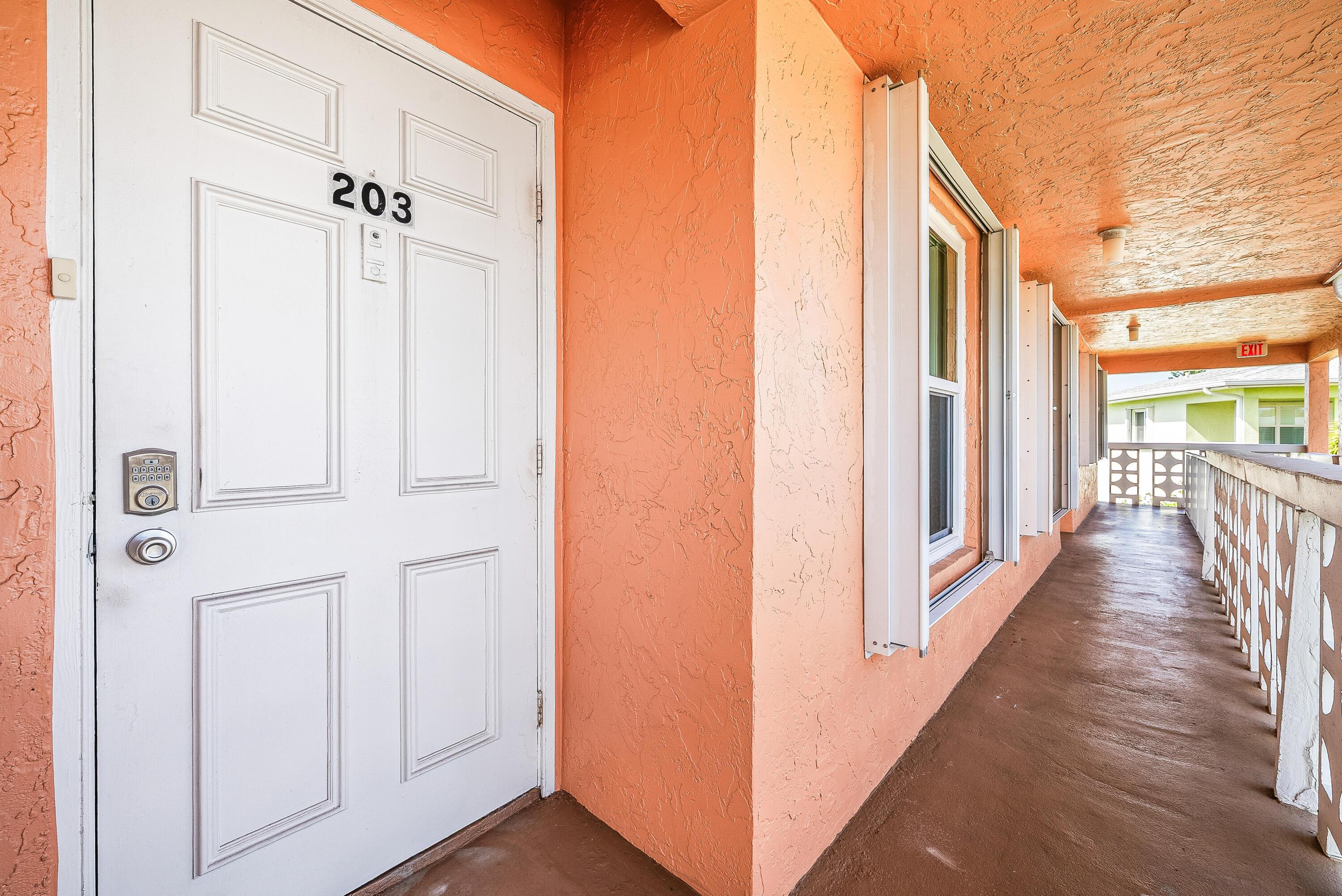 1640 NW 19TH Terrace 203, Delray Beach, FL 33445, Delray Beach - Photo 4