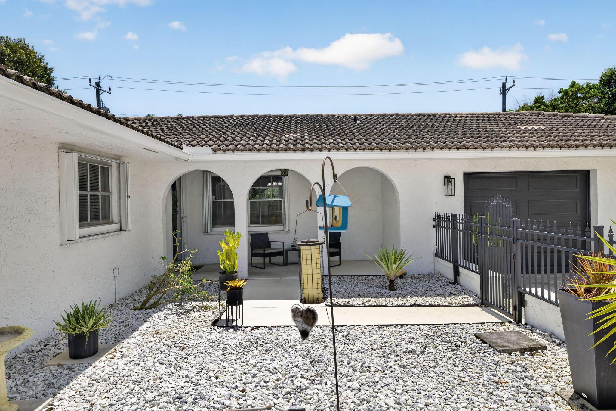 2409 NW Everglades Boulevard, Stuart, FL 34994, Stuart - Photo 4