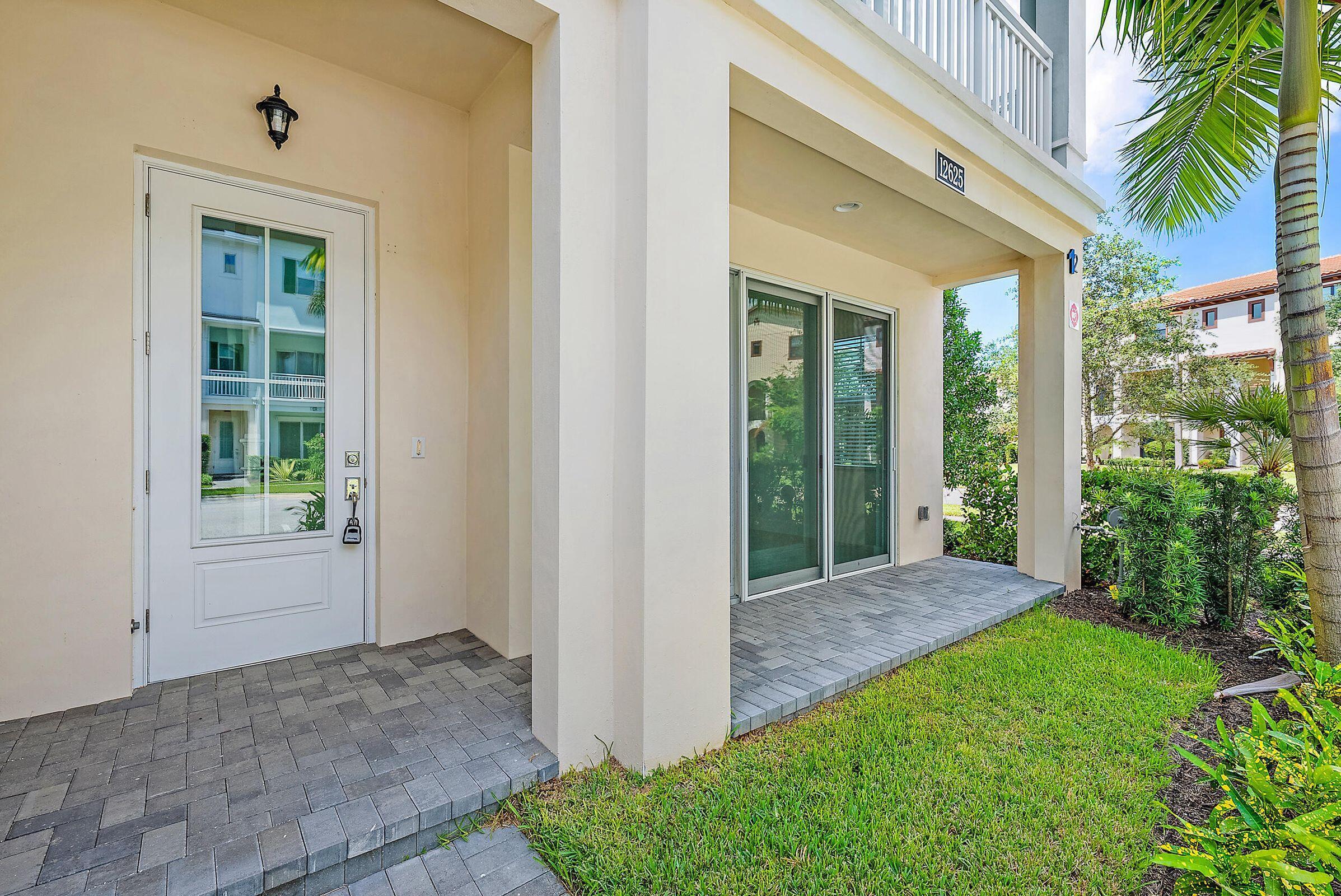 12625 MACHIAVELLI Way, Palm Beach Gardens, FL 33418, Palm Beach Gardens - Photo 4