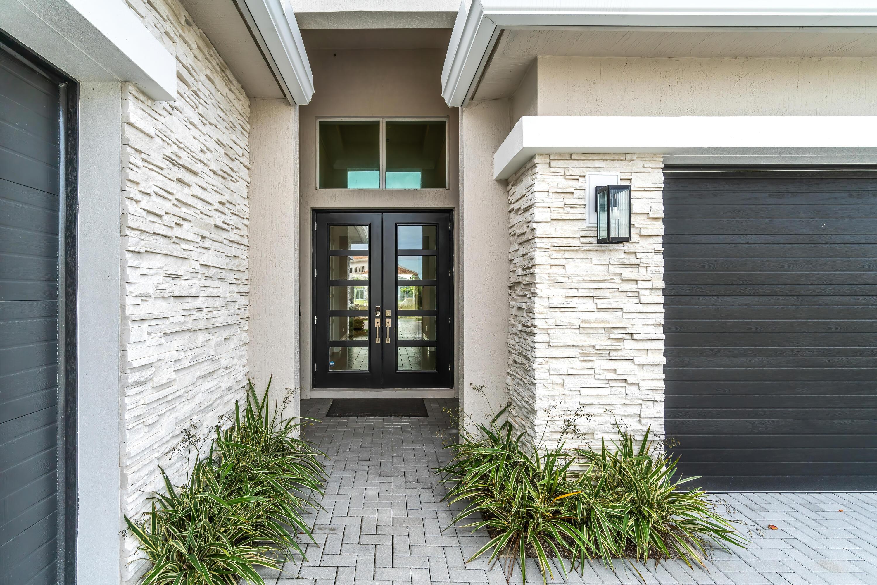 12272 Waterstone Circle, Palm Beach Gardens, FL 33412, Palm Beach Gardens - Photo 4