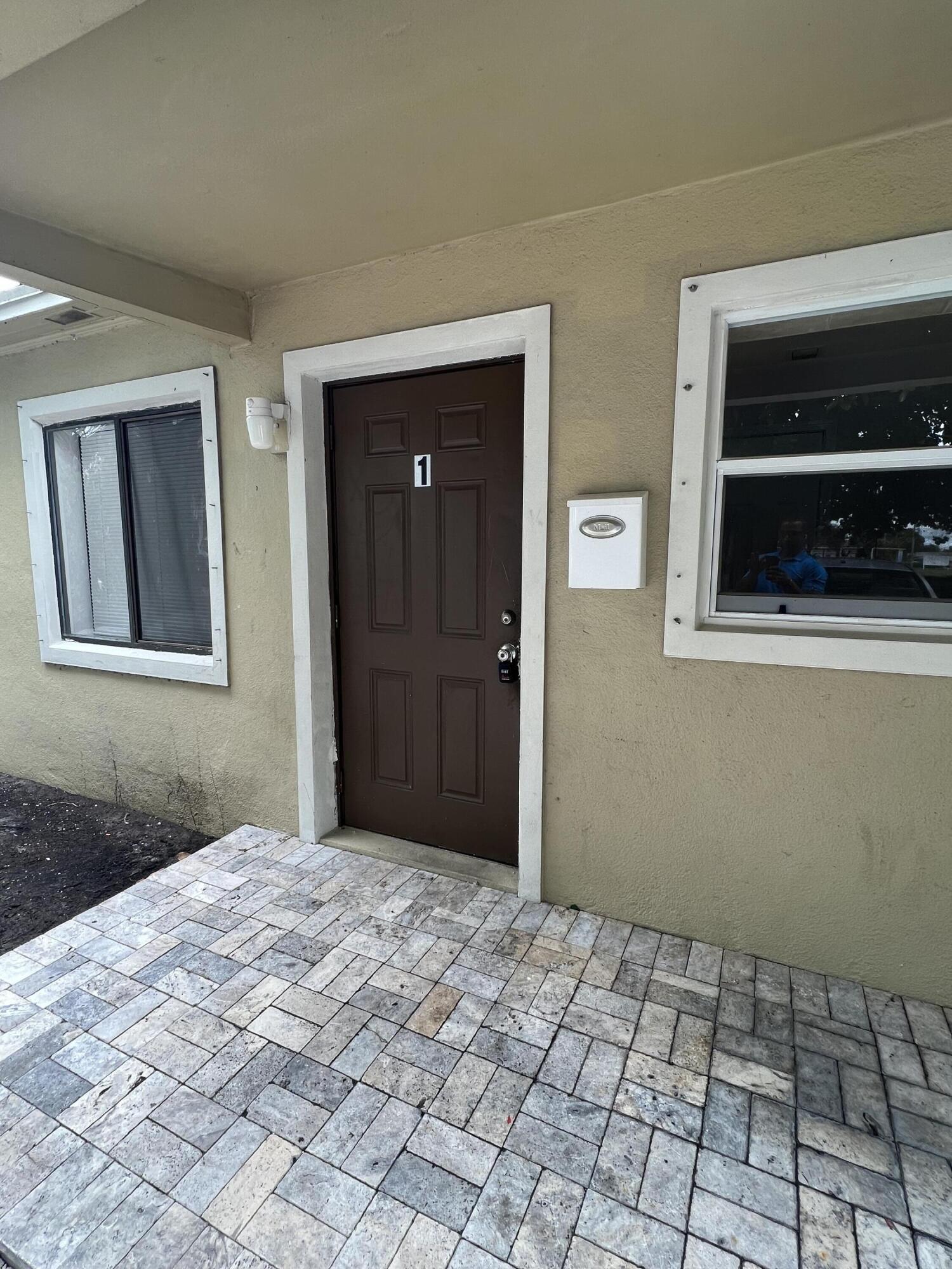 508 57th Street 1, West Palm Beach, FL 33407, West Palm Beach - Photo 3