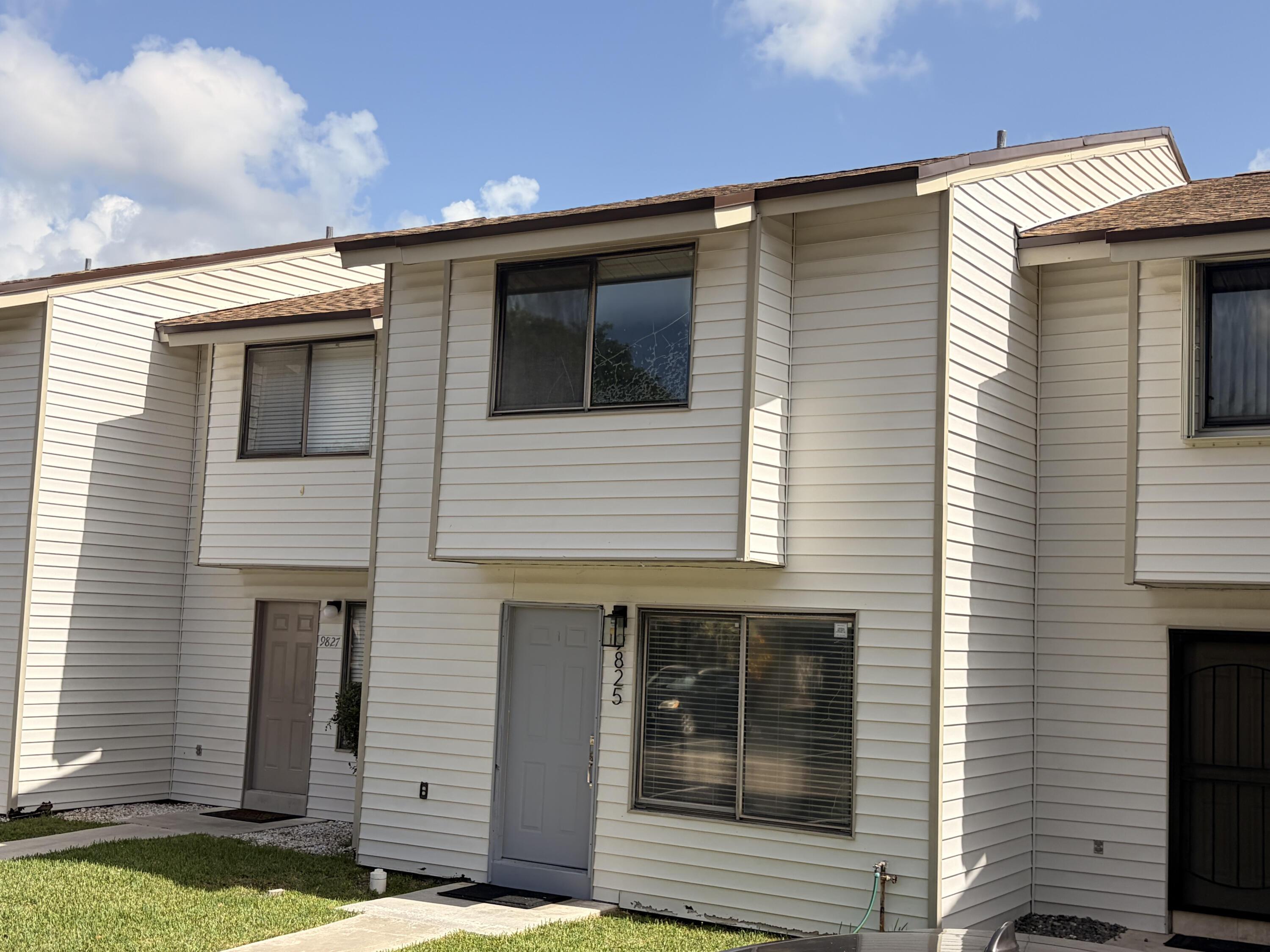 9825 NW 37th Street, Sunrise, FL 33351, Sunrise - Photo 5