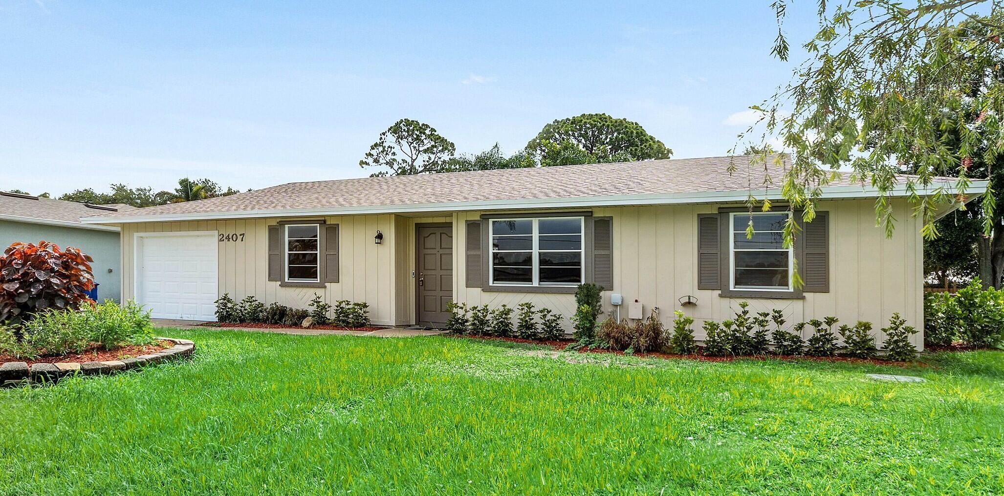 2407 SE MARIUS Street, Port St. Lucie, FL 34952, Port St. Lucie