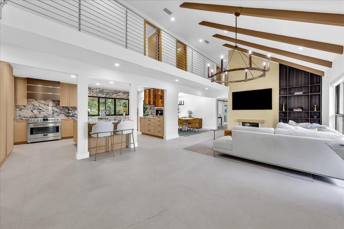 342 N FAIRWAY N, Tequesta, FL 33469, Tequesta