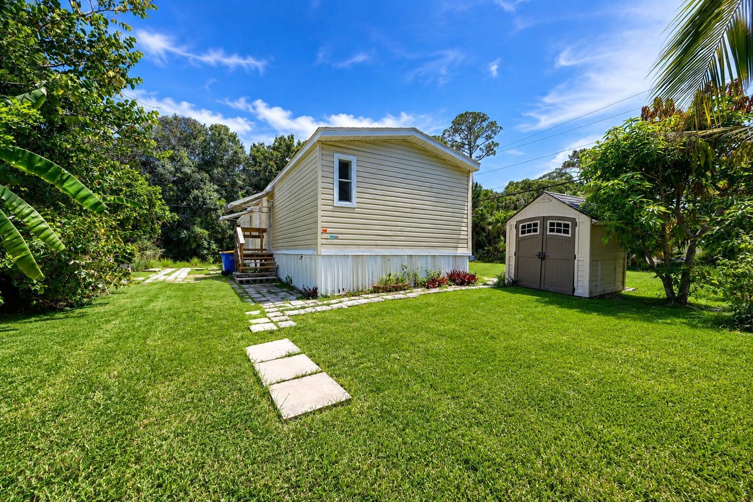 8137 SW WILDWOOD Drive, Stuart, FL 34997, Stuart - Photo 3
