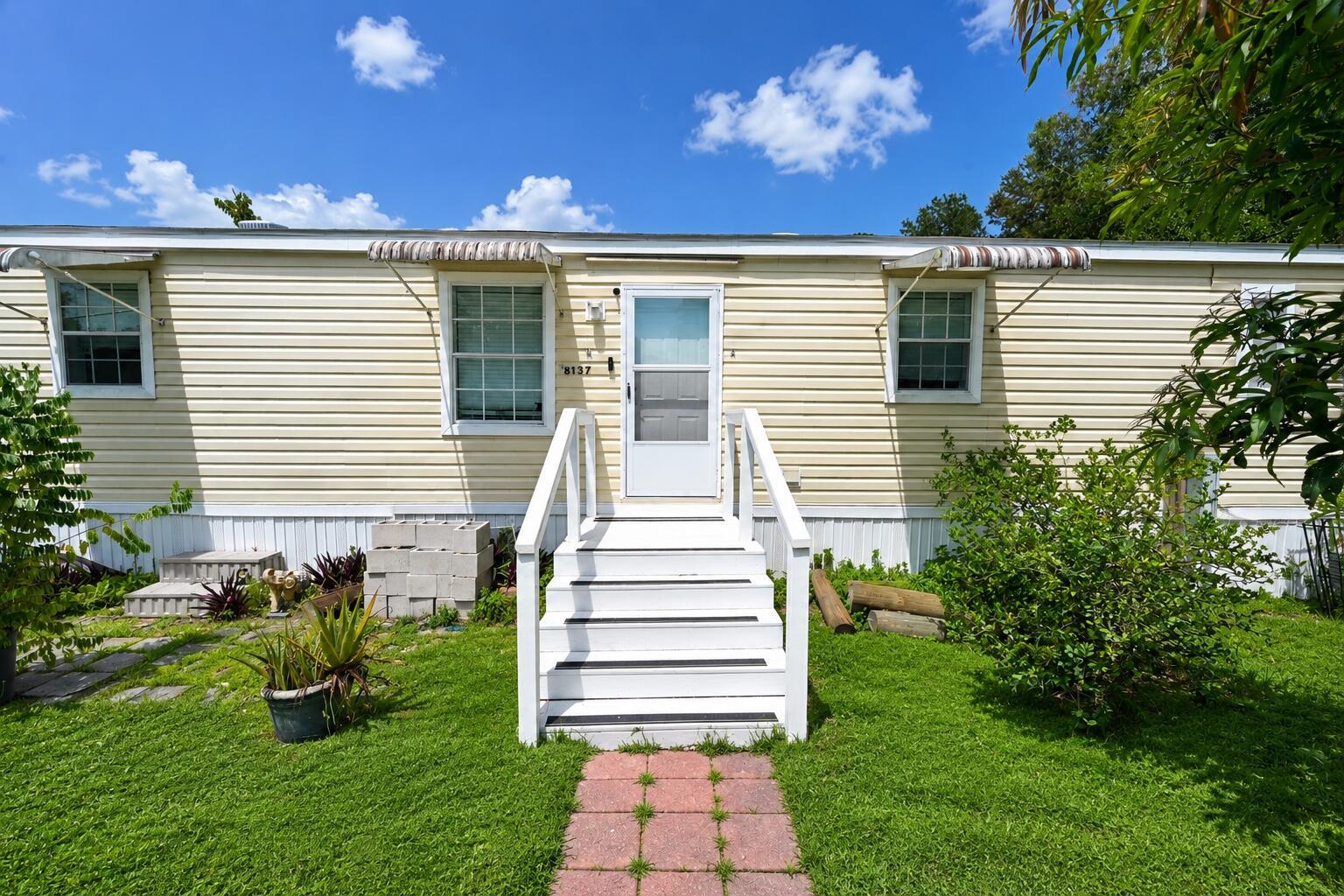 8137 SW WILDWOOD Drive, Stuart, FL 34997, Stuart - Photo 4