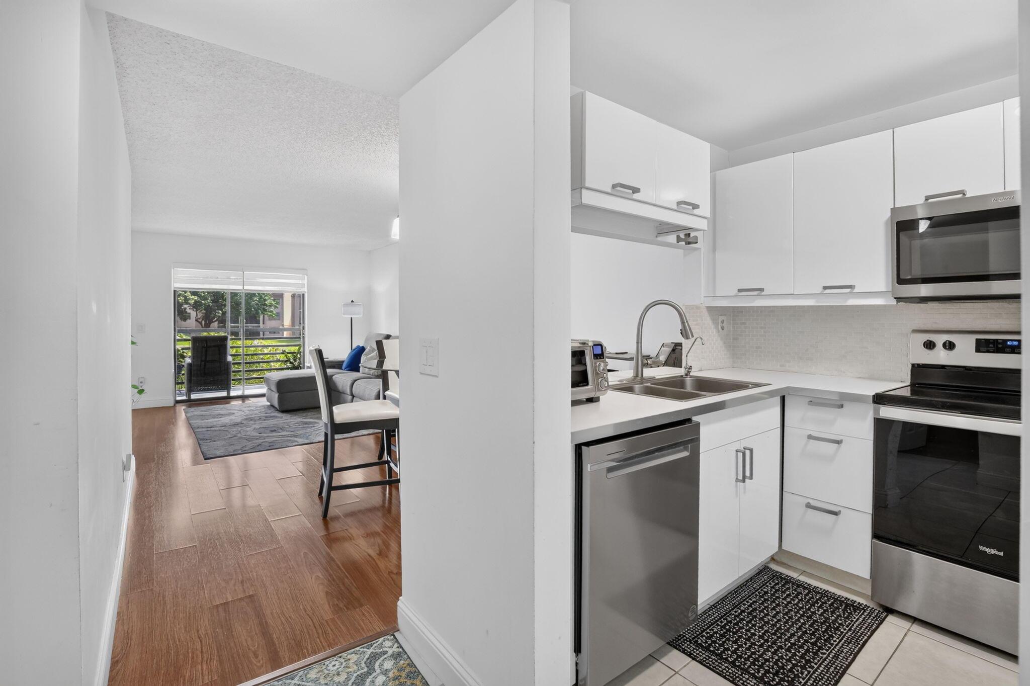 2793 NW 104th Avenue 203, Sunrise, FL 33322, Sunrise