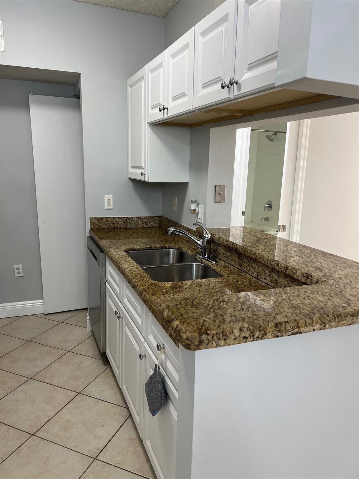 11787 W ATLANTIC Boulevard 323, Coral Springs, FL 33071, Coral Springs - Photo 3