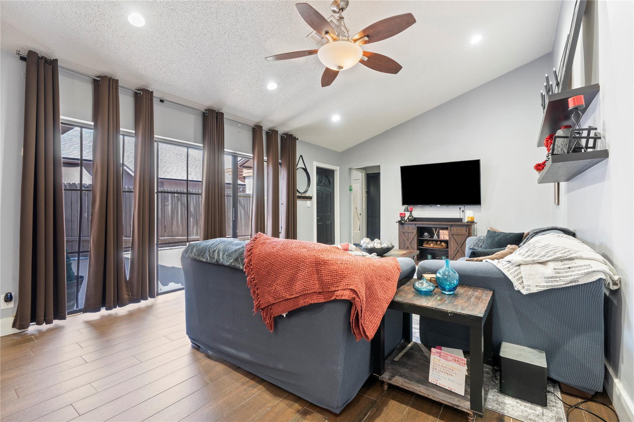 151 NW 115TH Avenue 405, Plantation, FL 33325, Plantation - Photo 4