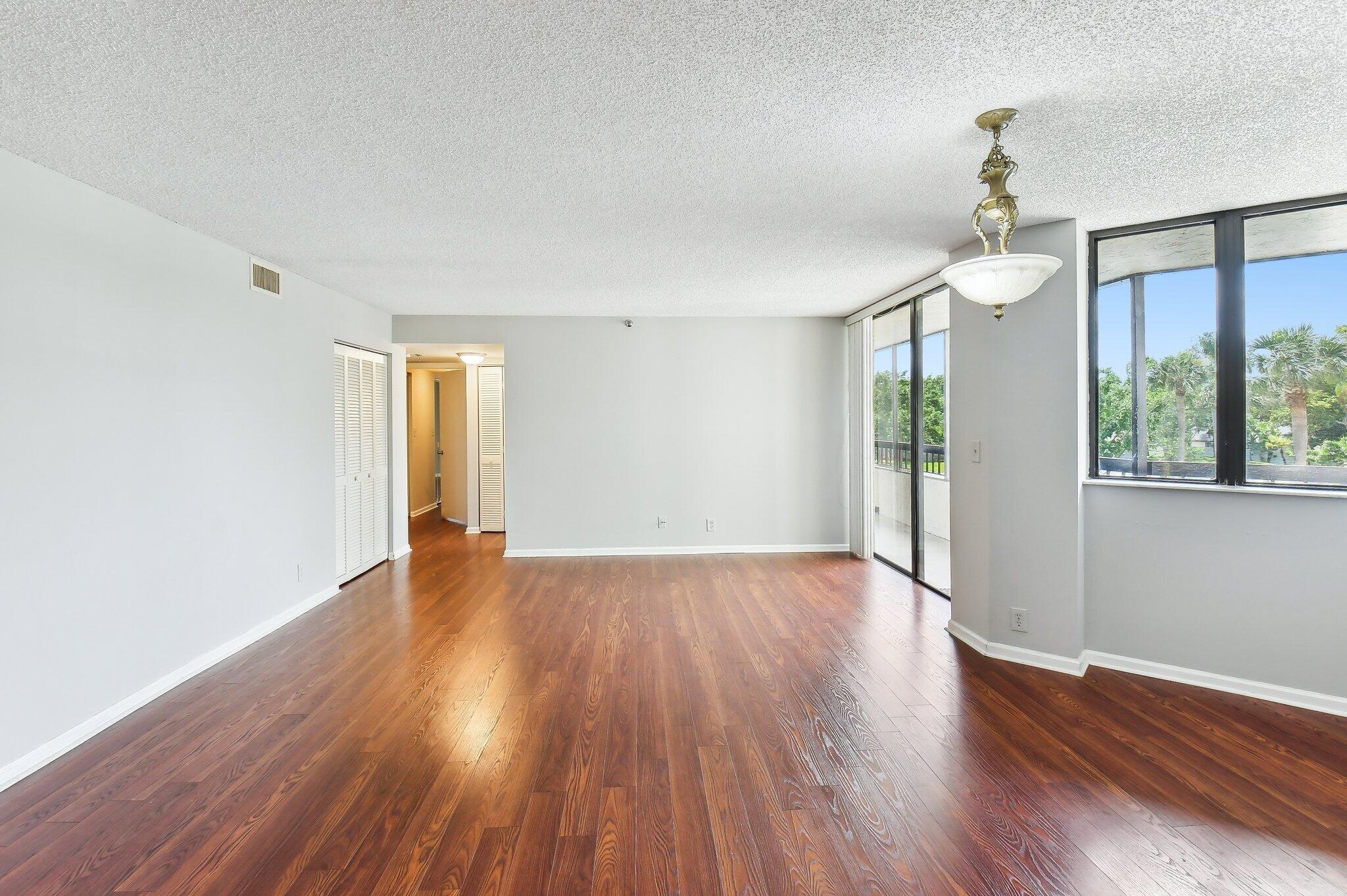6463 La Costa Drive 201, Boca Raton, FL 33433, Boca Raton - Photo 4