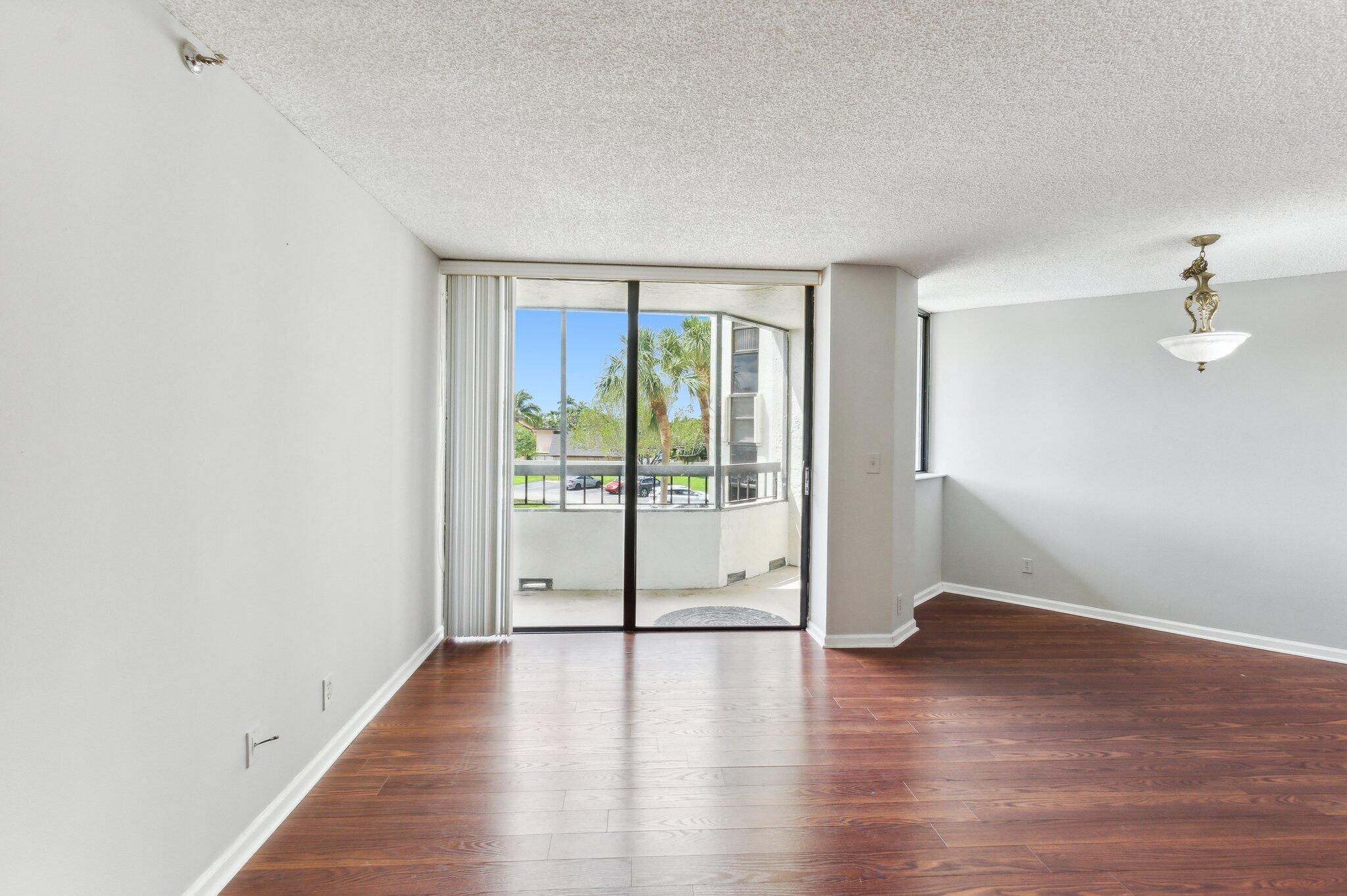 6463 La Costa Drive 201, Boca Raton, FL 33433, Boca Raton - Photo 5