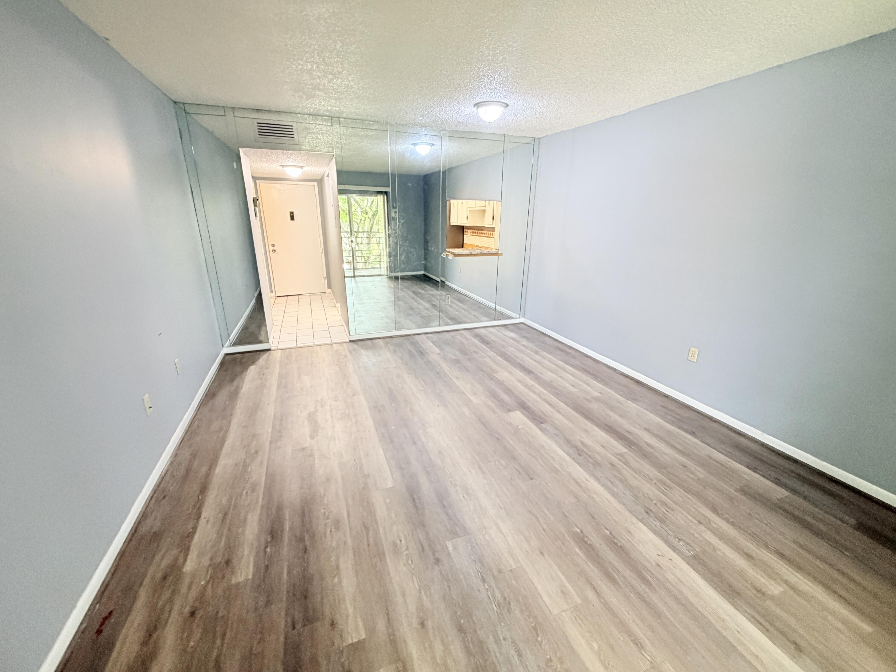 4354 NW 9TH Avenue 14-3C, Deerfield Beach, FL 33064, Deerfield Beach - Photo 3