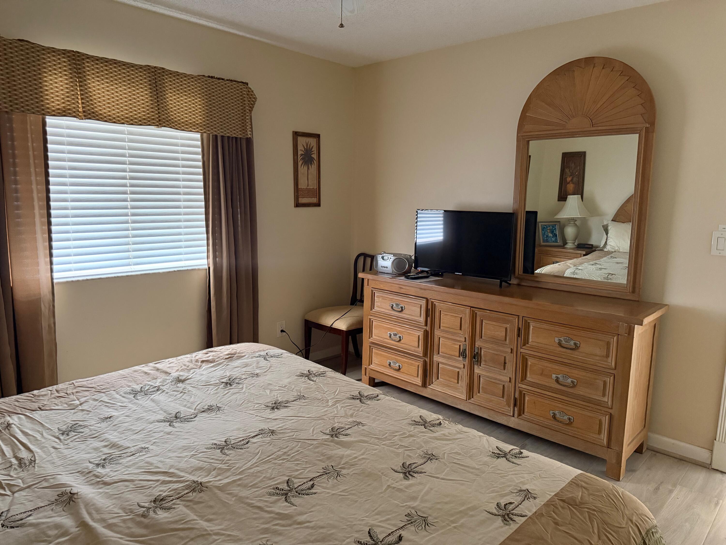 353 S US Hwy 1 f208, Jupiter, FL 33477, Jupiter - Photo 5