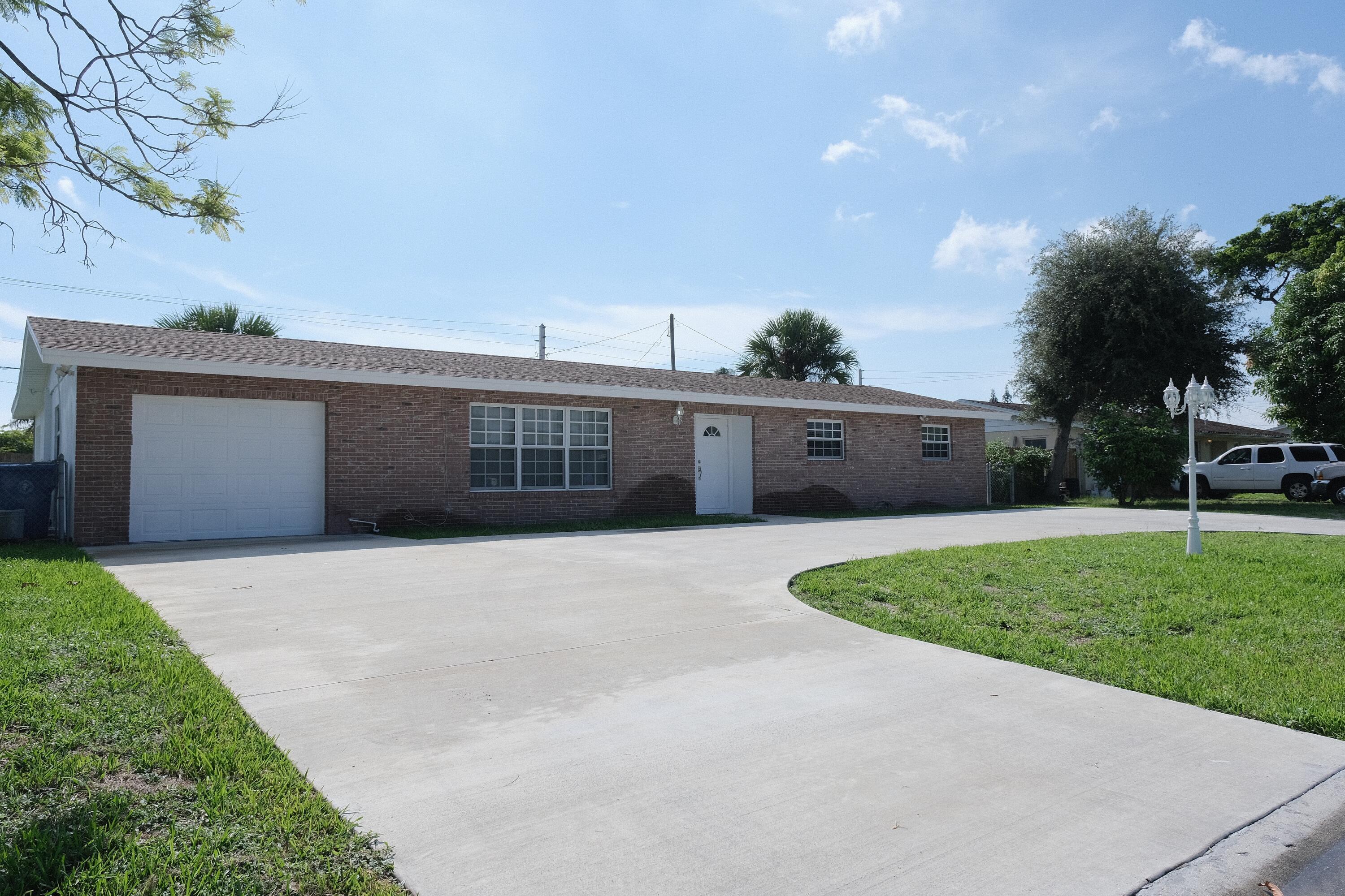980 Woodland Avenue, West Palm Beach, FL 33415, West Palm Beach