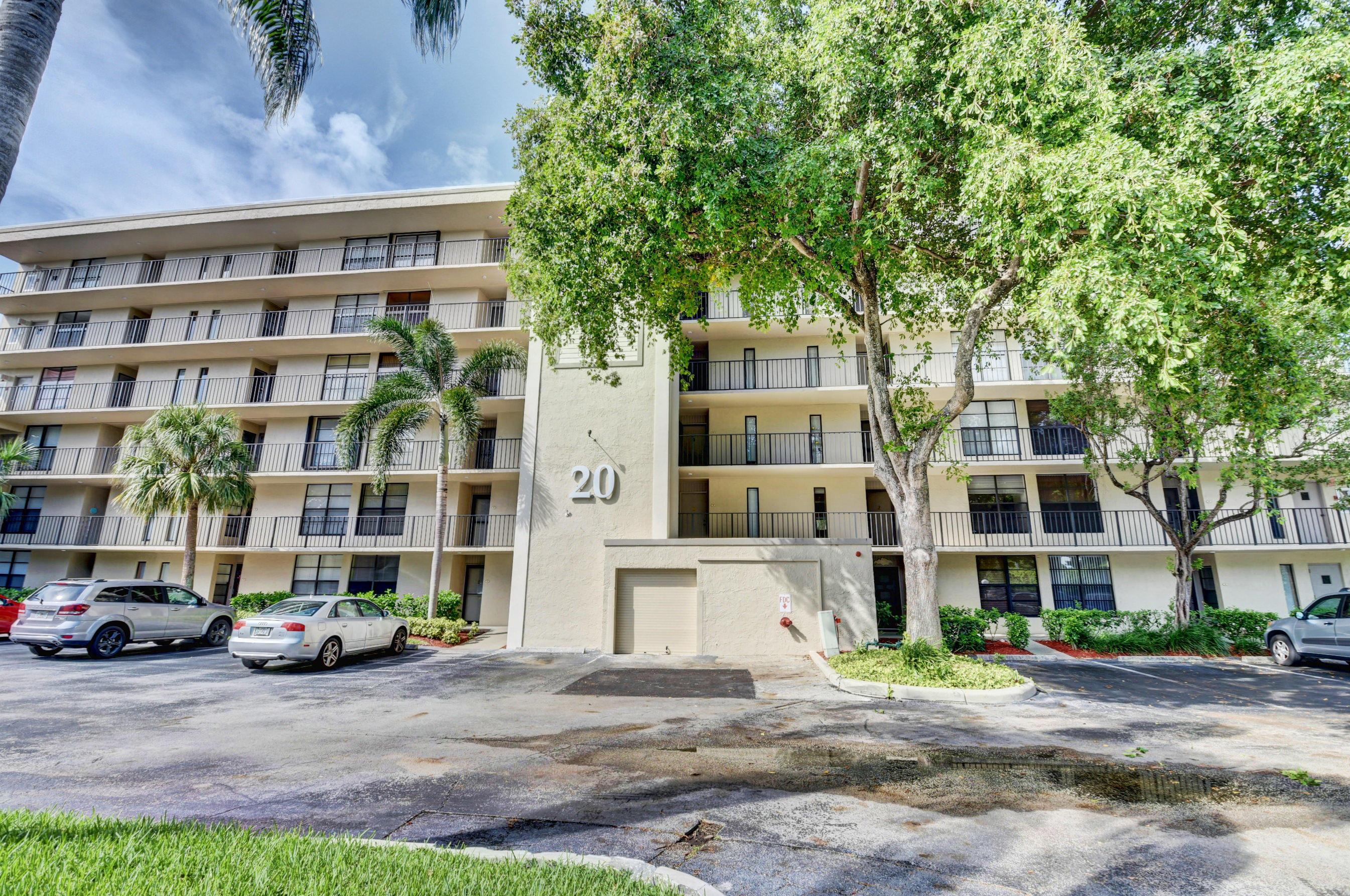 20 Royal Palm Way 401, Boca Raton, FL 33432, Boca Raton - Photo 2