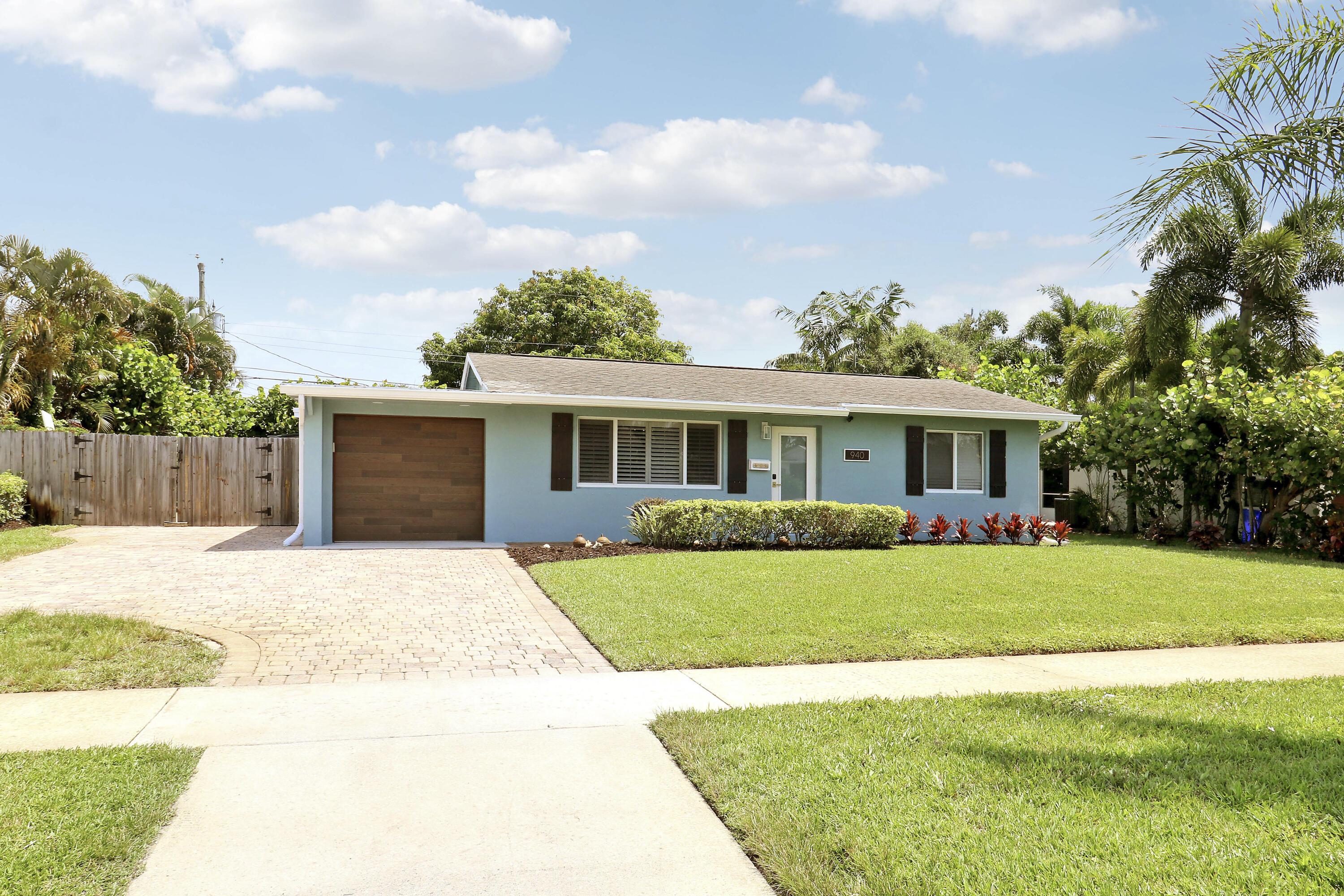 940 Dogwood Road, North Palm Beach, FL 33408, North Palm Beach - Photo 2