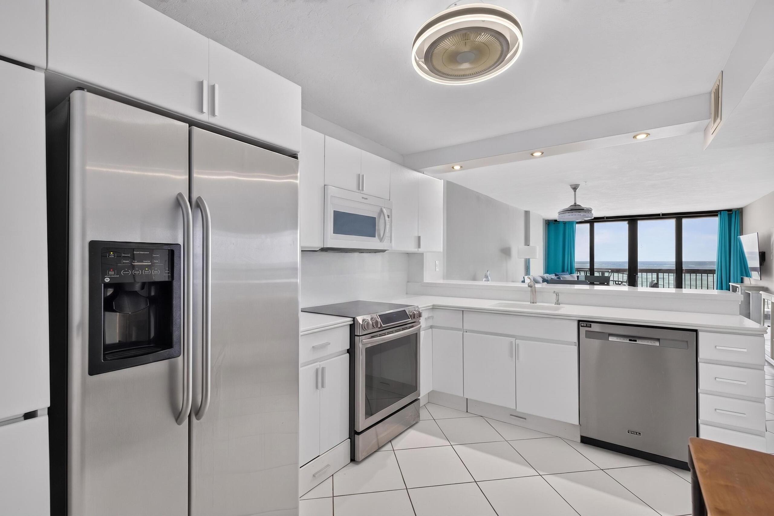 510 N Ocean Boulevard 410, Pompano Beach, FL 33062, Pompano Beach - Photo 2