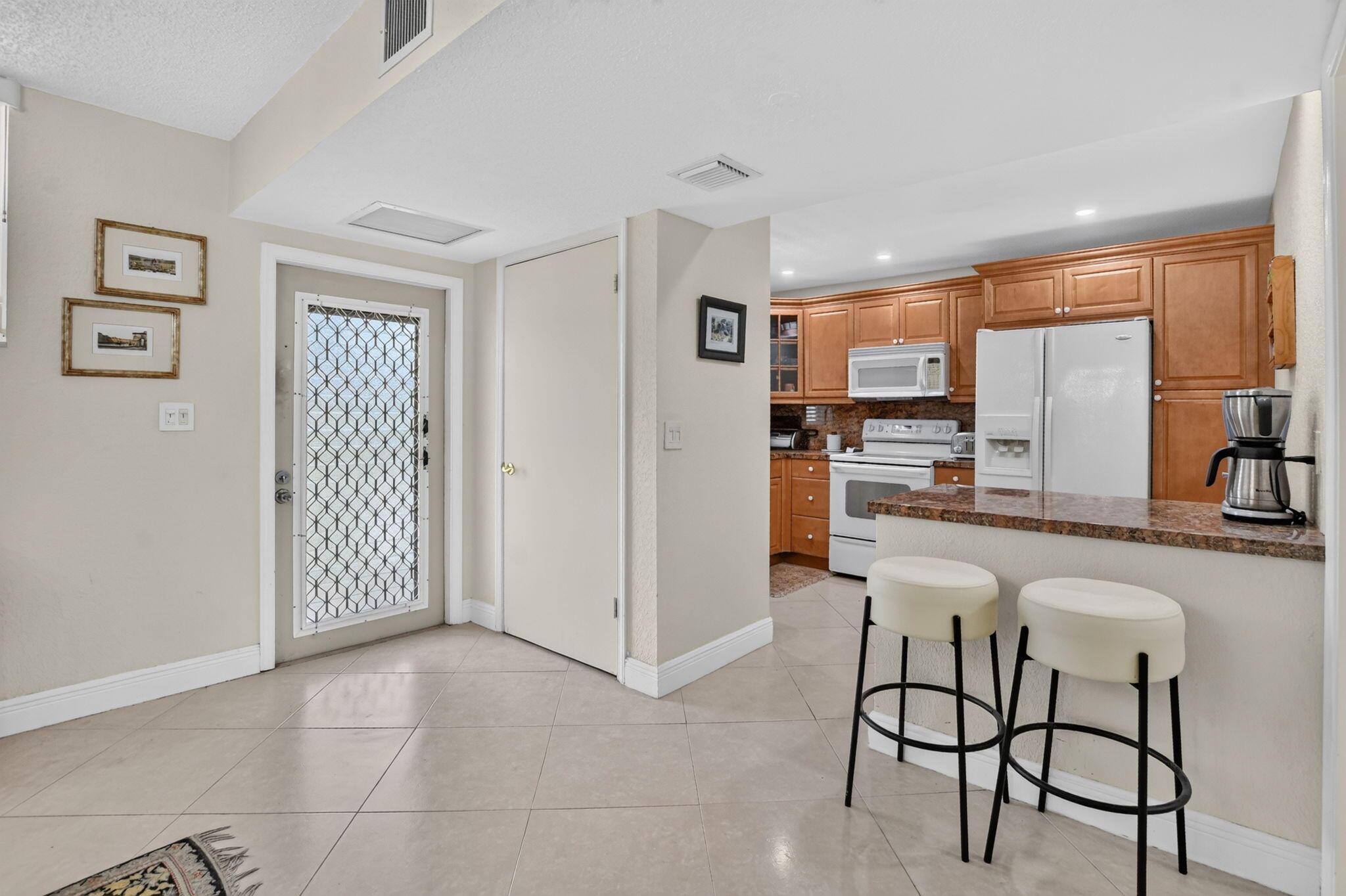 2460 DEER CREEK COUNTRY CLUB Boulevard 206-A, Deerfield Beach, FL 33442, Deerfield Beach - Photo 3