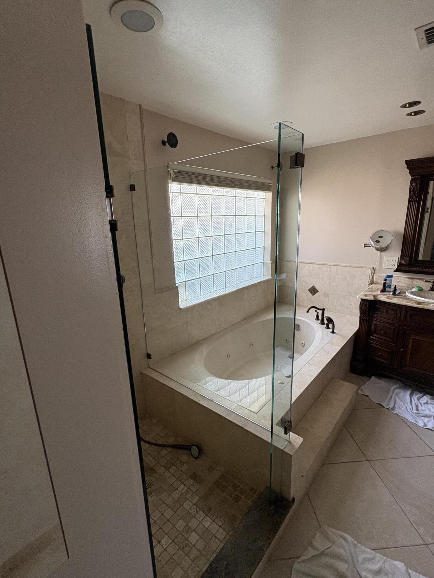 10019 NW 5 Street, Plantation, FL 33324, Plantation - Photo 4