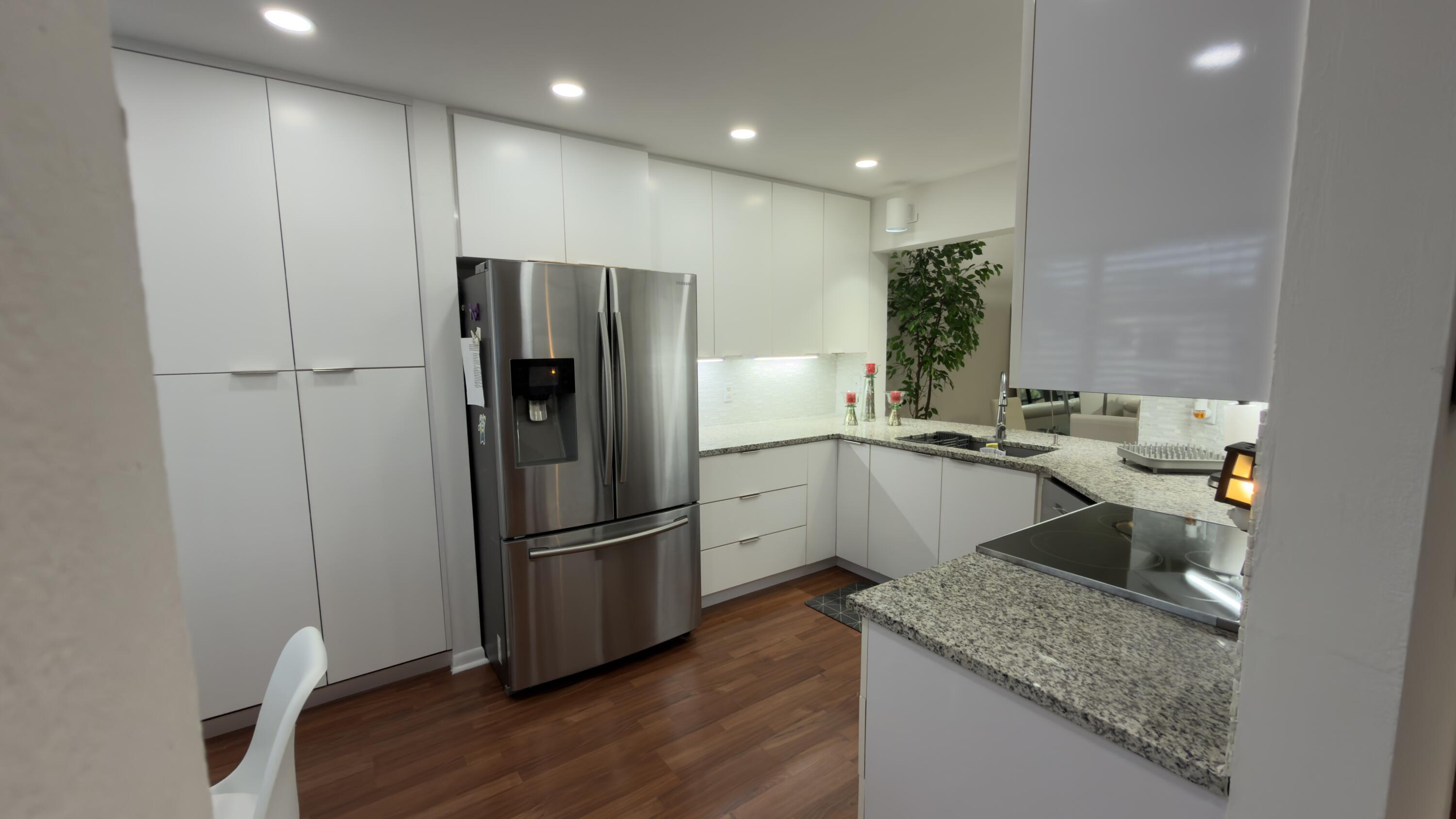 7473 Glendevon Lane 407, Delray Beach, FL 33446, Delray Beach - Photo 4