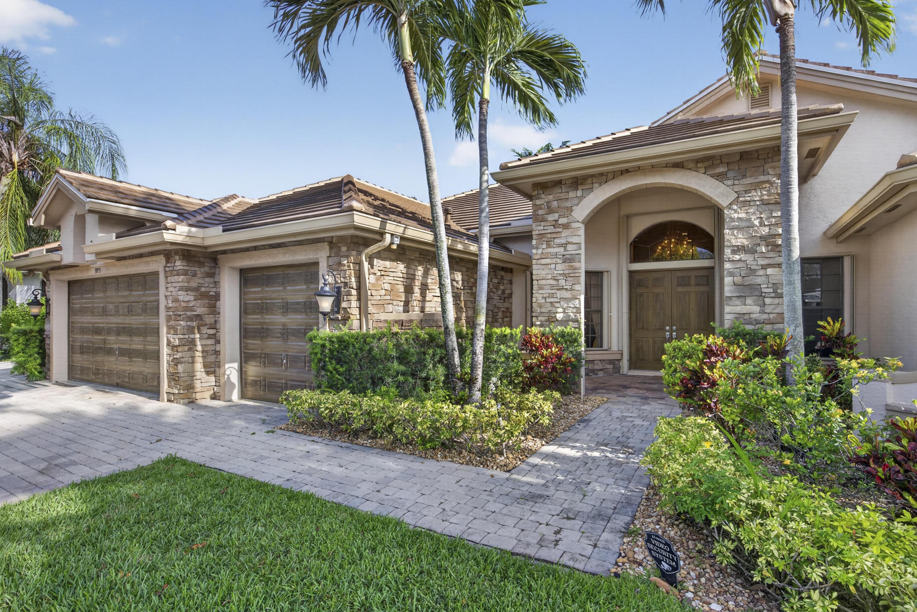10715 Versailles Boulevard, Wellington, FL 33449, Wellington