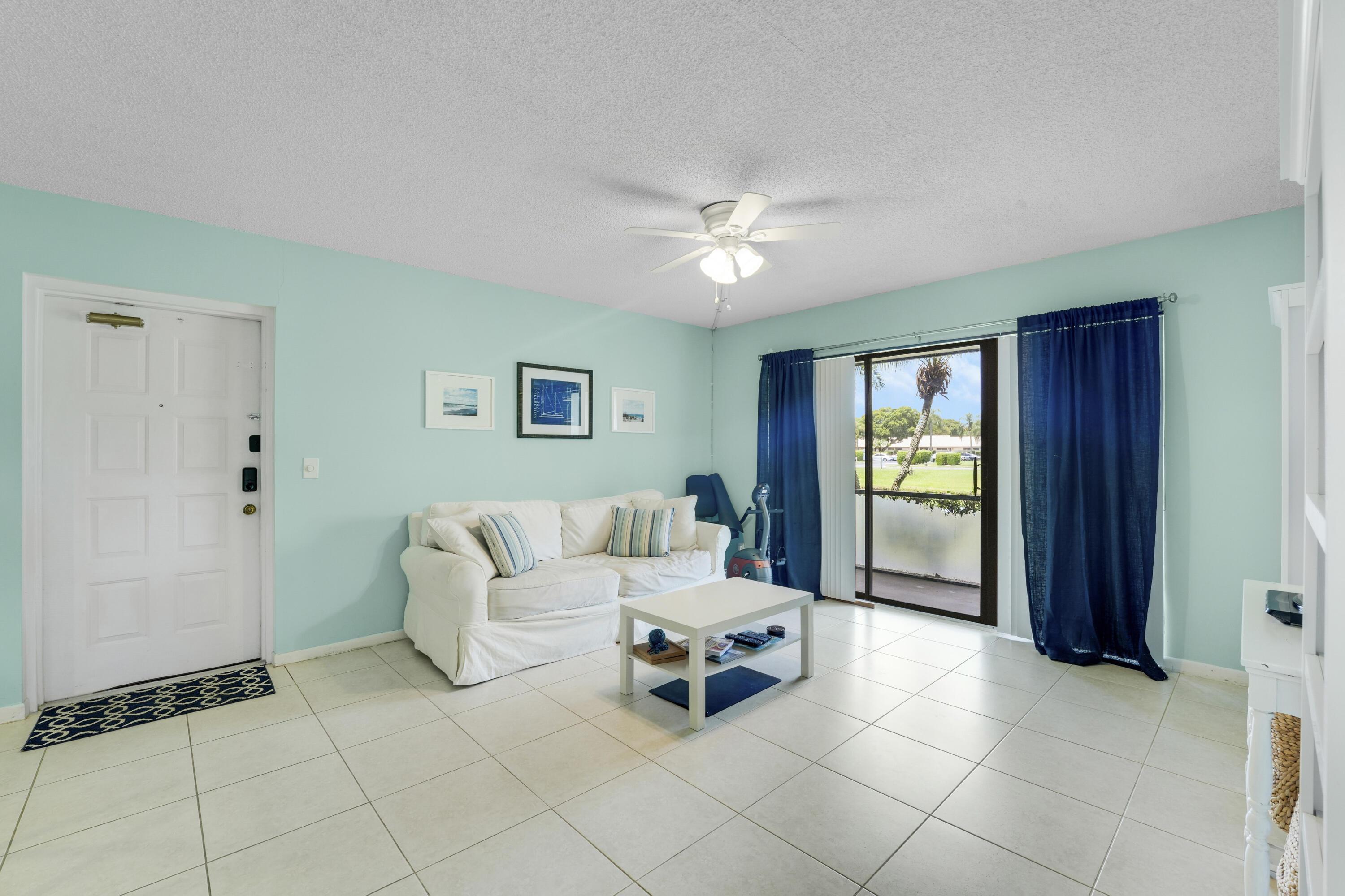 1112 Green Pine Boulevard G1, West Palm Beach, FL 33409, West Palm Beach - Photo 4
