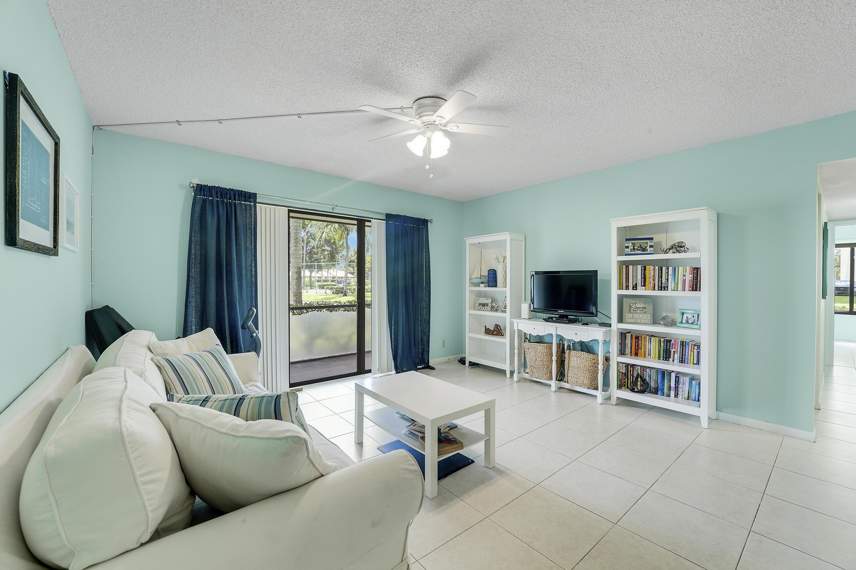 1112 Green Pine Boulevard G1, West Palm Beach, FL 33409, West Palm Beach - Photo 5