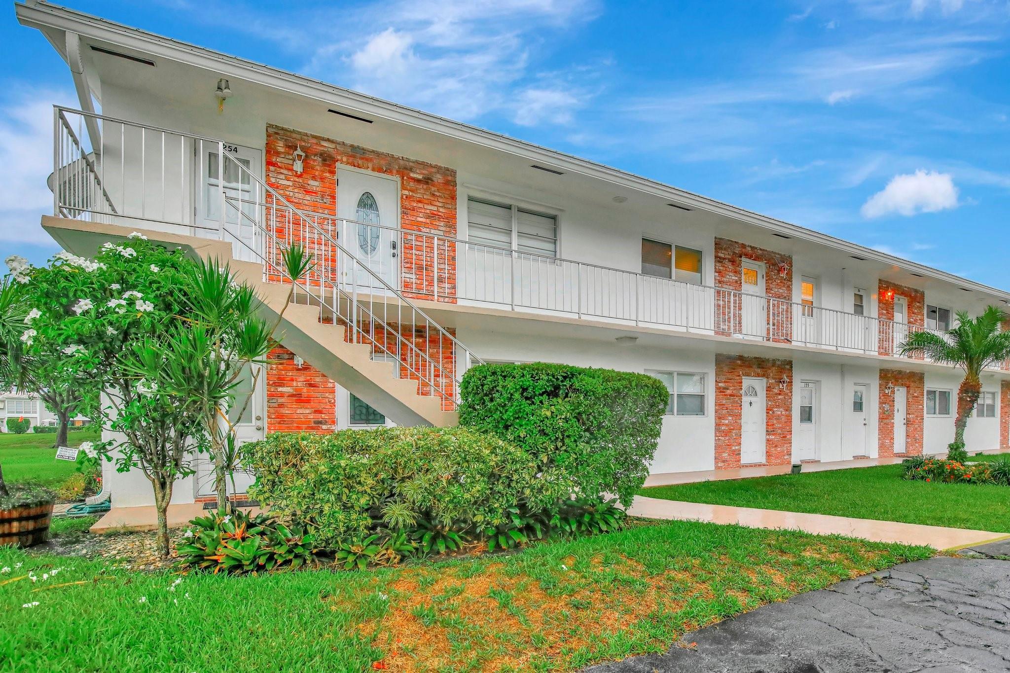 2650 W Golf Boulevard 255, Pompano Beach, FL 33064, Pompano Beach - Photo 2