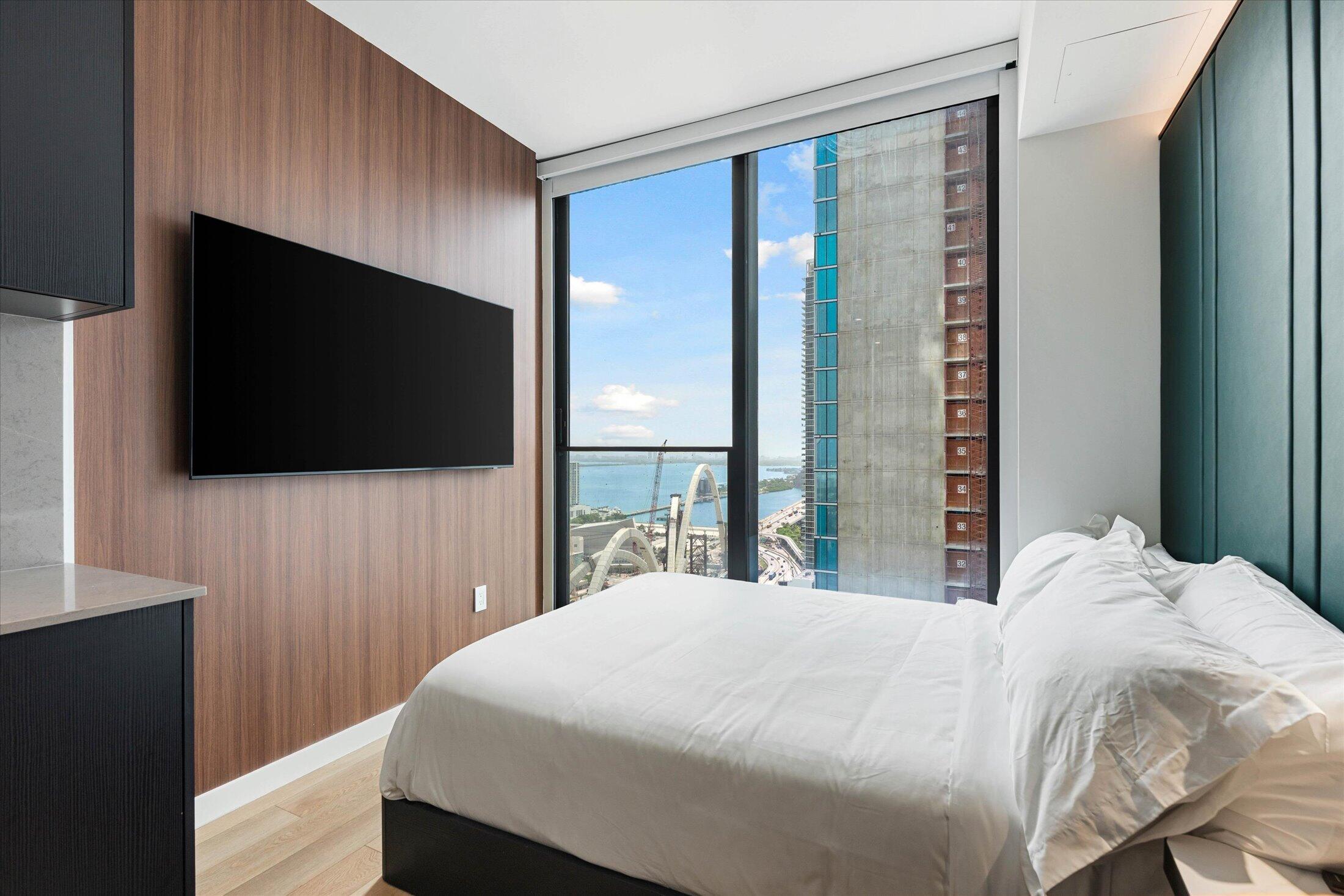 20 NE 11th Street EXPH06A, Miami, FL 33132, Miami - Photo 2