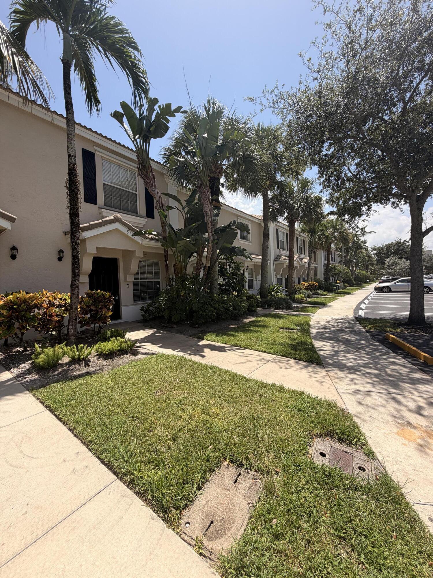 5145 Palmbrooke Circle, West Palm Beach, FL 33417, West Palm Beach - Photo 2