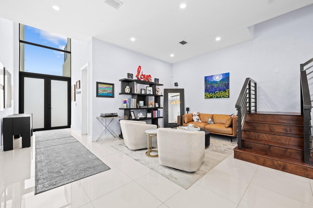 3090 SW 17th Street, Miami, FL 33145, Miami - Photo 4