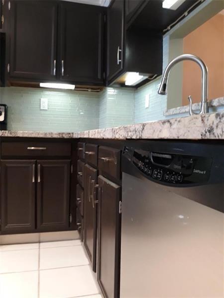 1100 NW 87th Avenue 204, Coral Springs, FL 33071, Coral Springs - Photo 5
