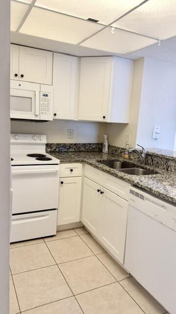 1520 SE Royal Green Circle 206, Port St. Lucie, FL 34952, Port St. Lucie - Photo 3