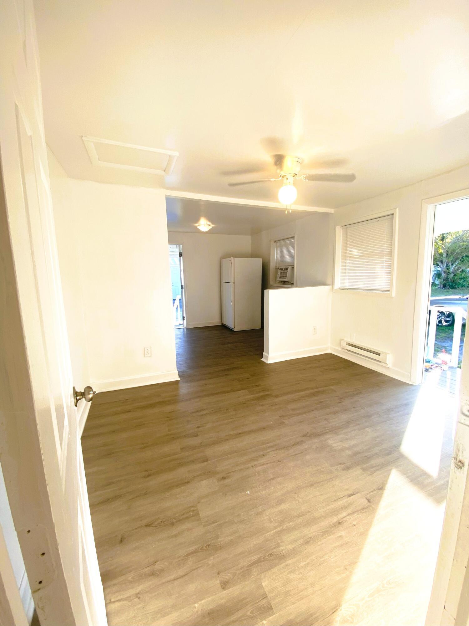 429 N 14th Street B, Fort Pierce, FL 34950, Fort Pierce - Photo 3
