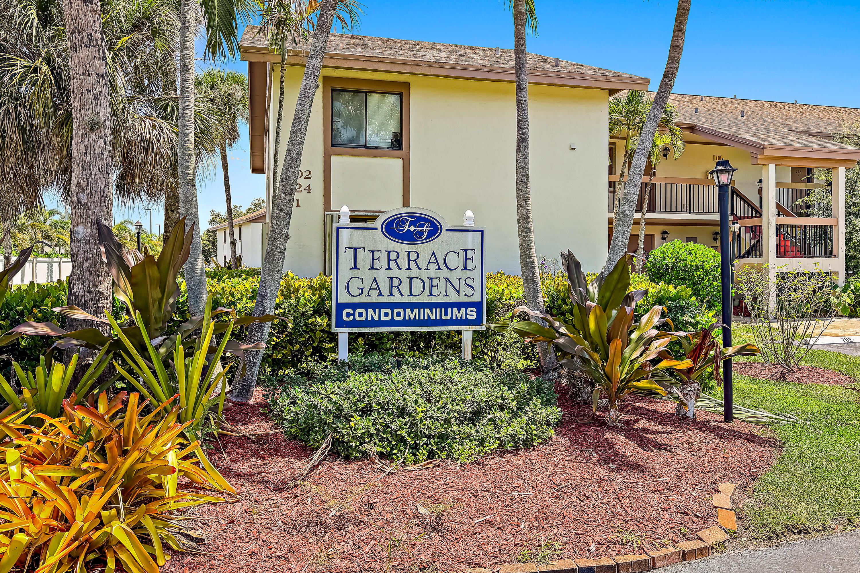 844 NW FORK Road, Stuart, FL 34994, Stuart - Photo 3