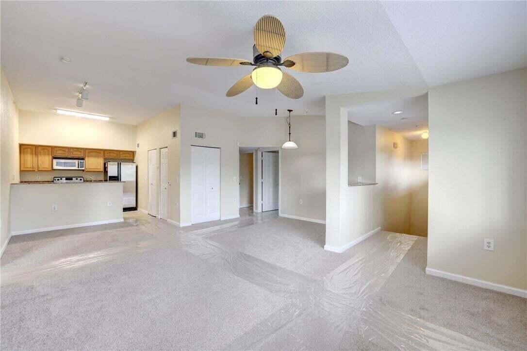 231 SW PALM Drive 207, Port St. Lucie, FL 34986, Port St. Lucie - Photo 4