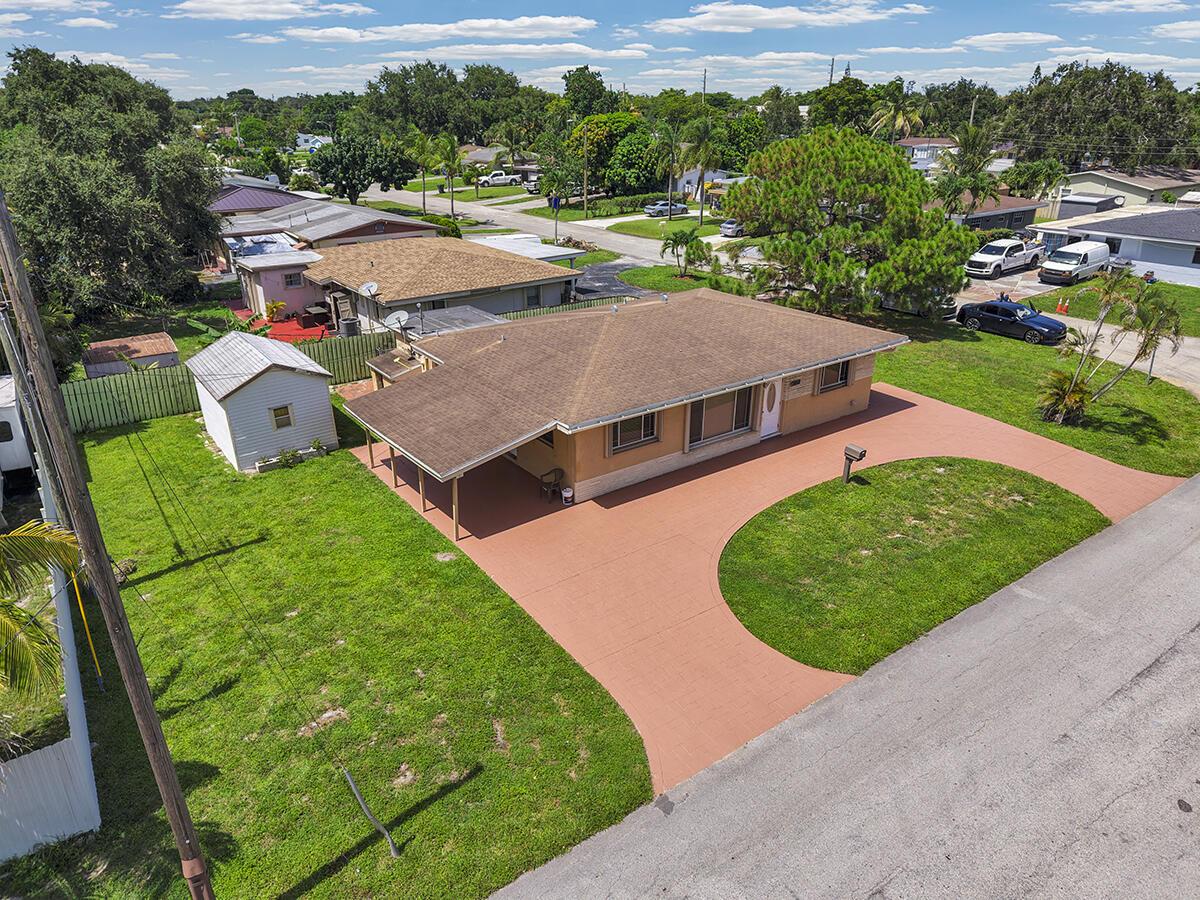 2100 N 57TH Avenue, Hollywood, FL 33021, Hollywood - Photo 4