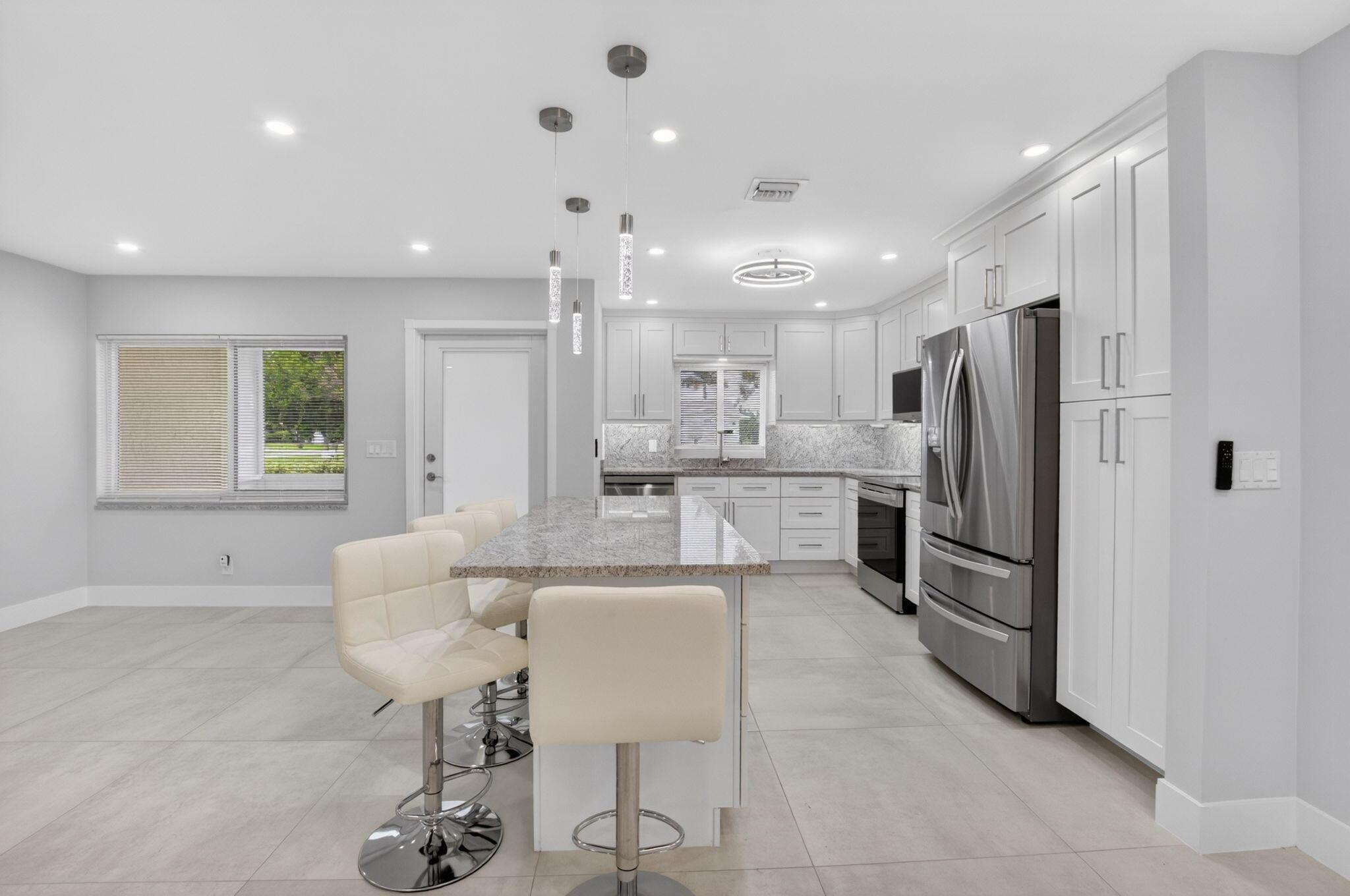 6049 VIA DIANA, Delray Beach, FL 33484, Delray Beach - Photo 5
