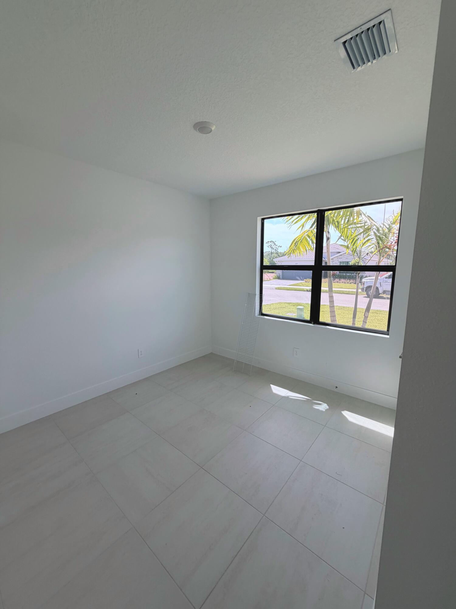 6570 SE Park Trace Drive, Stuart, FL 34997, Stuart - Photo 4