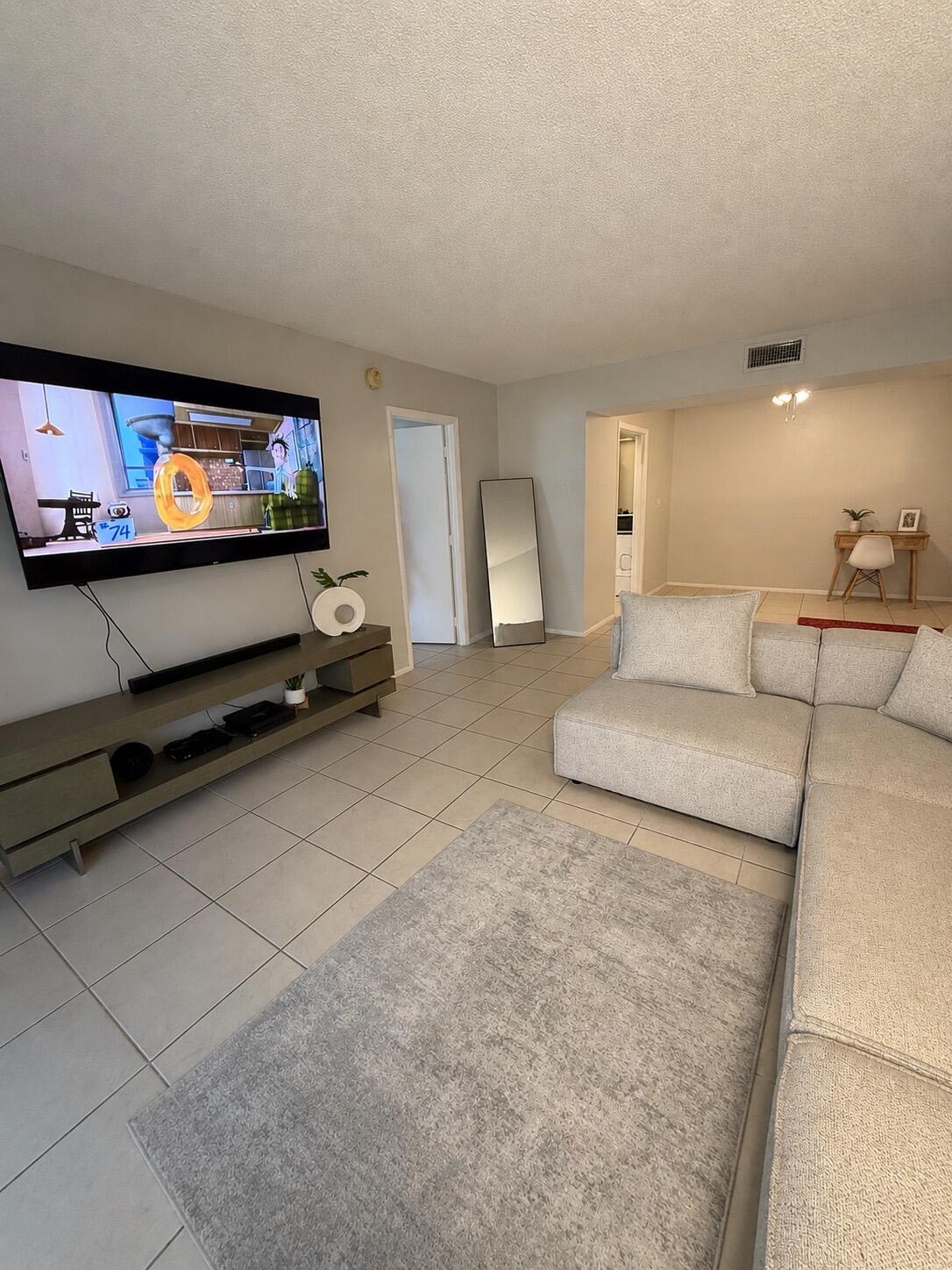 4168 INVERRARY Drive 103, Lauderhill, FL 33319, Lauderhill